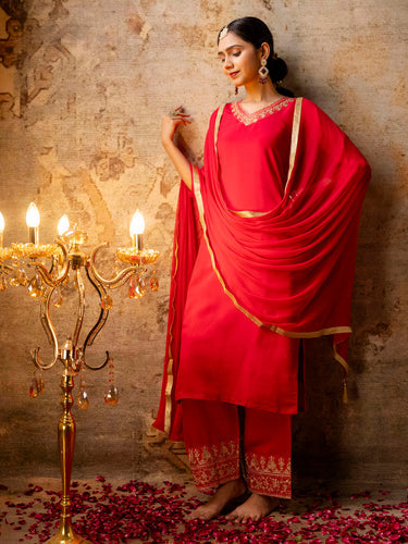 Ways to Style Straight Kurtas with Palazzo Pants for Every Occasion