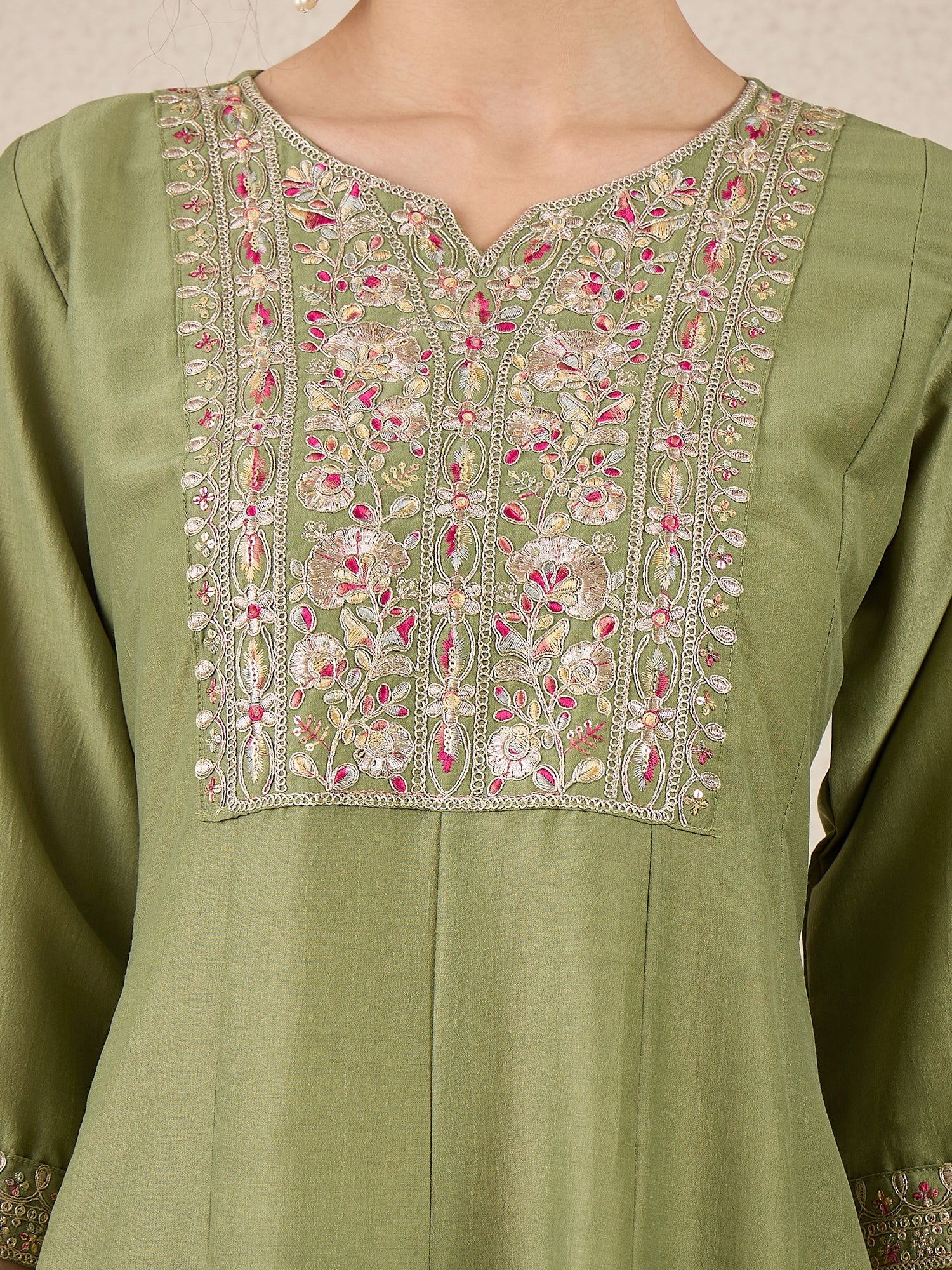 Shweta Festive Embroidered Russian Silk Mehndi Anarkali Set