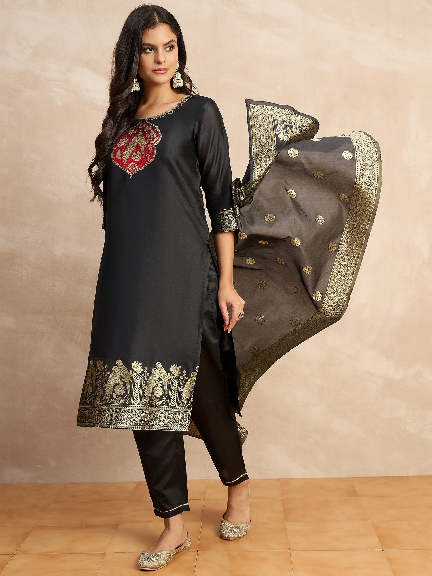 Payal Women's Silk Blend Banarasi Jacquard Zari Woven Straight Kurta Pant with Dupatta Set