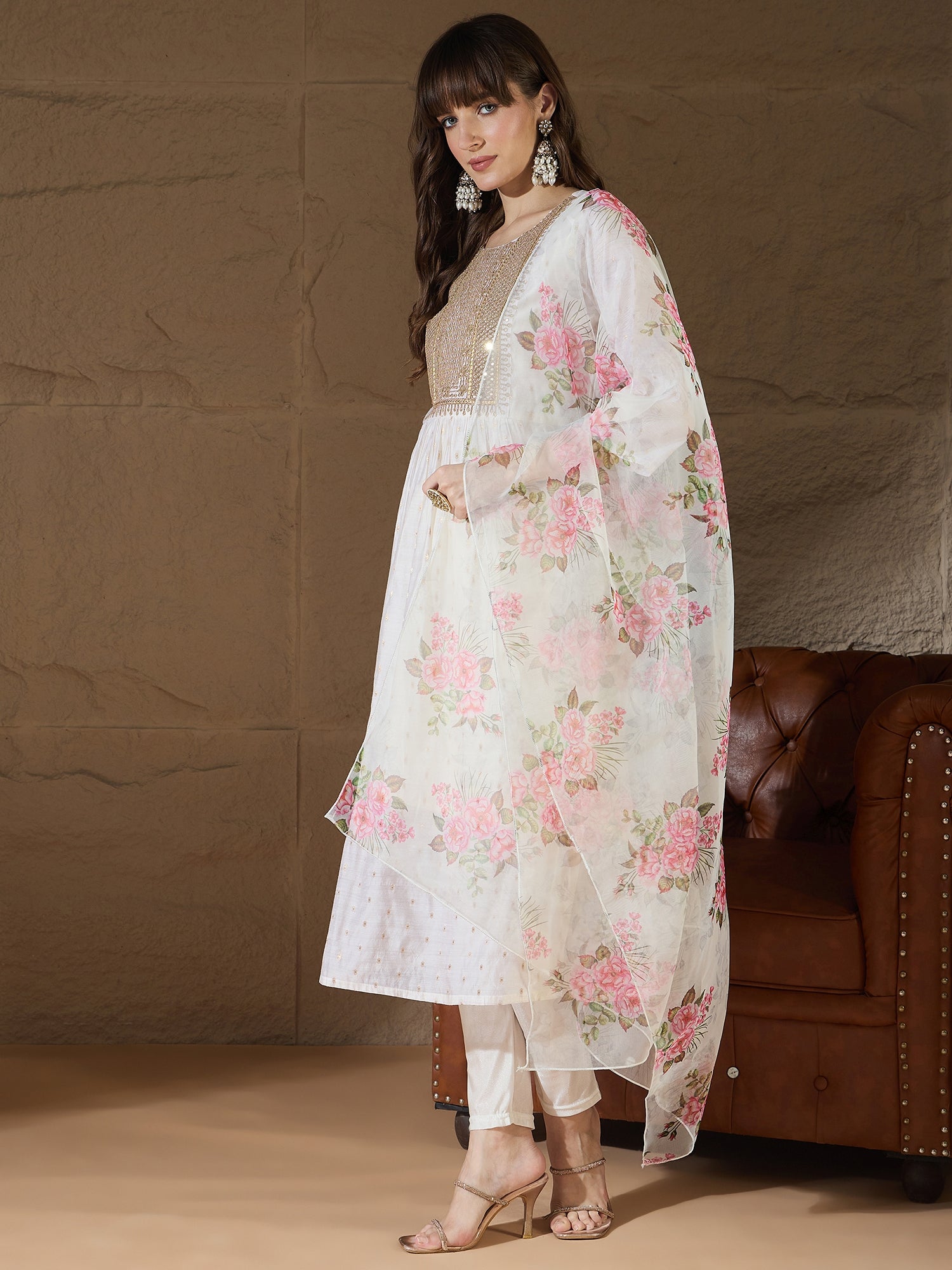 Neelangi Off white Women Kurta and Leggings Duppata Set Chanderi Modal Butti