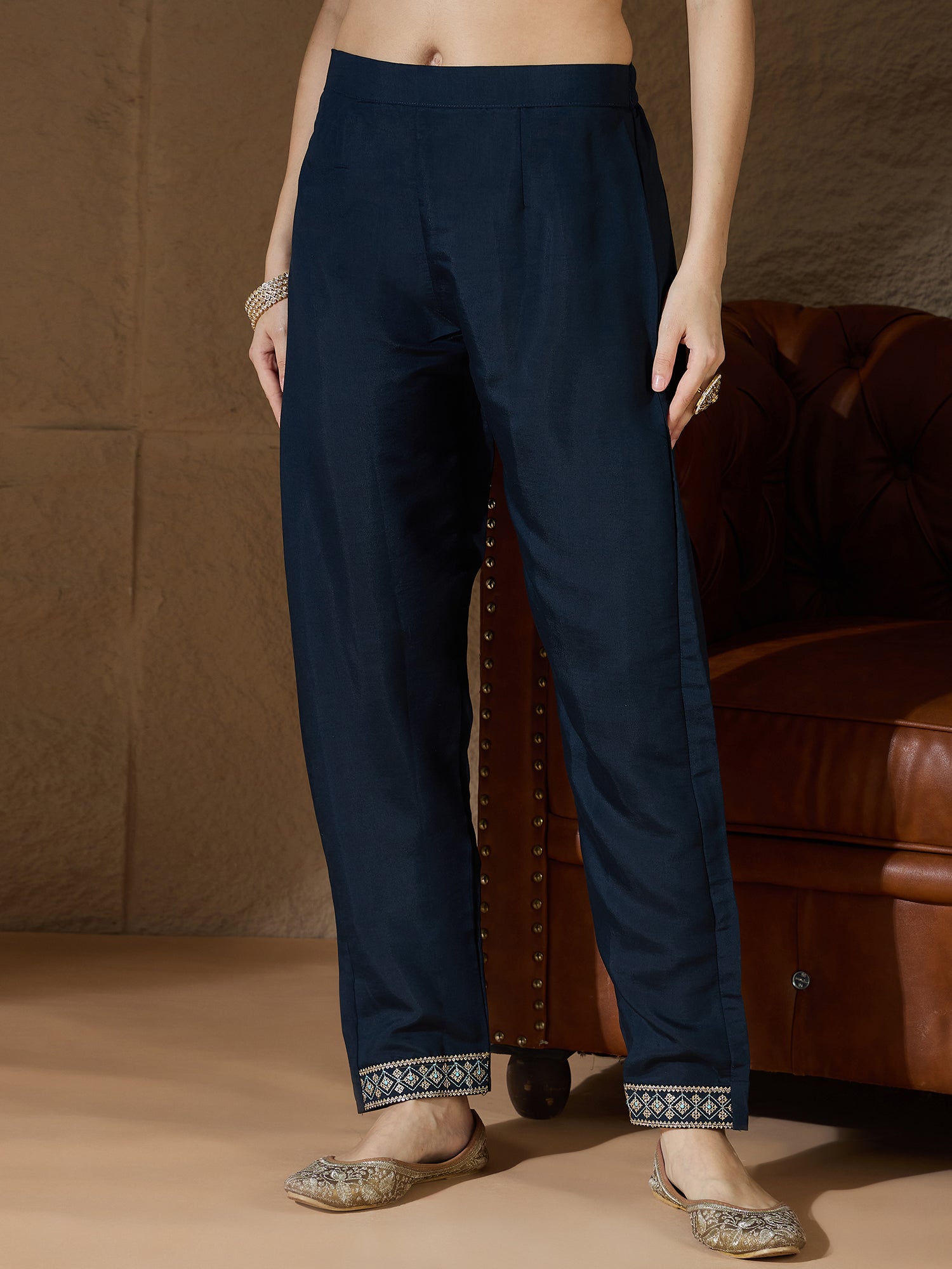 Mahira teal Women Kurta and Pant Sets Silk Blend Fabric