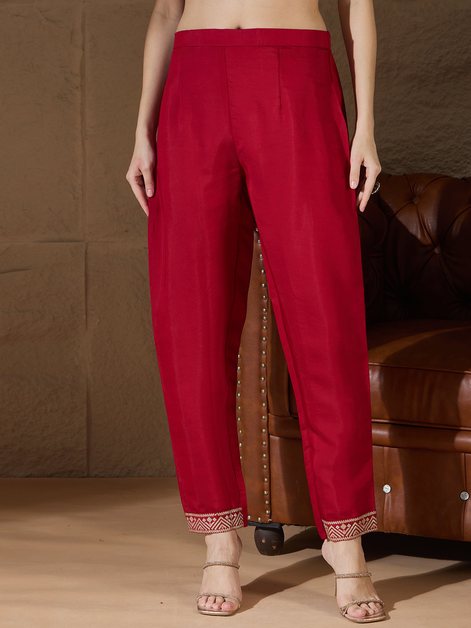 Samriddhi  red Women Kurta and Pant Sets Silk Blend Fabric