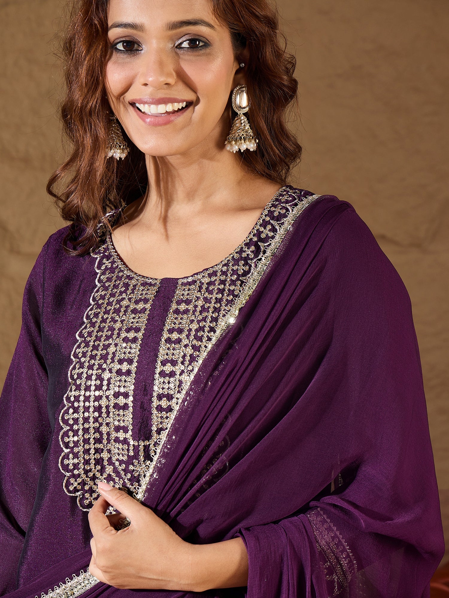 Tanmaya  Purple Silk Blend Yoke Design Kurta and Trousers Pant Set