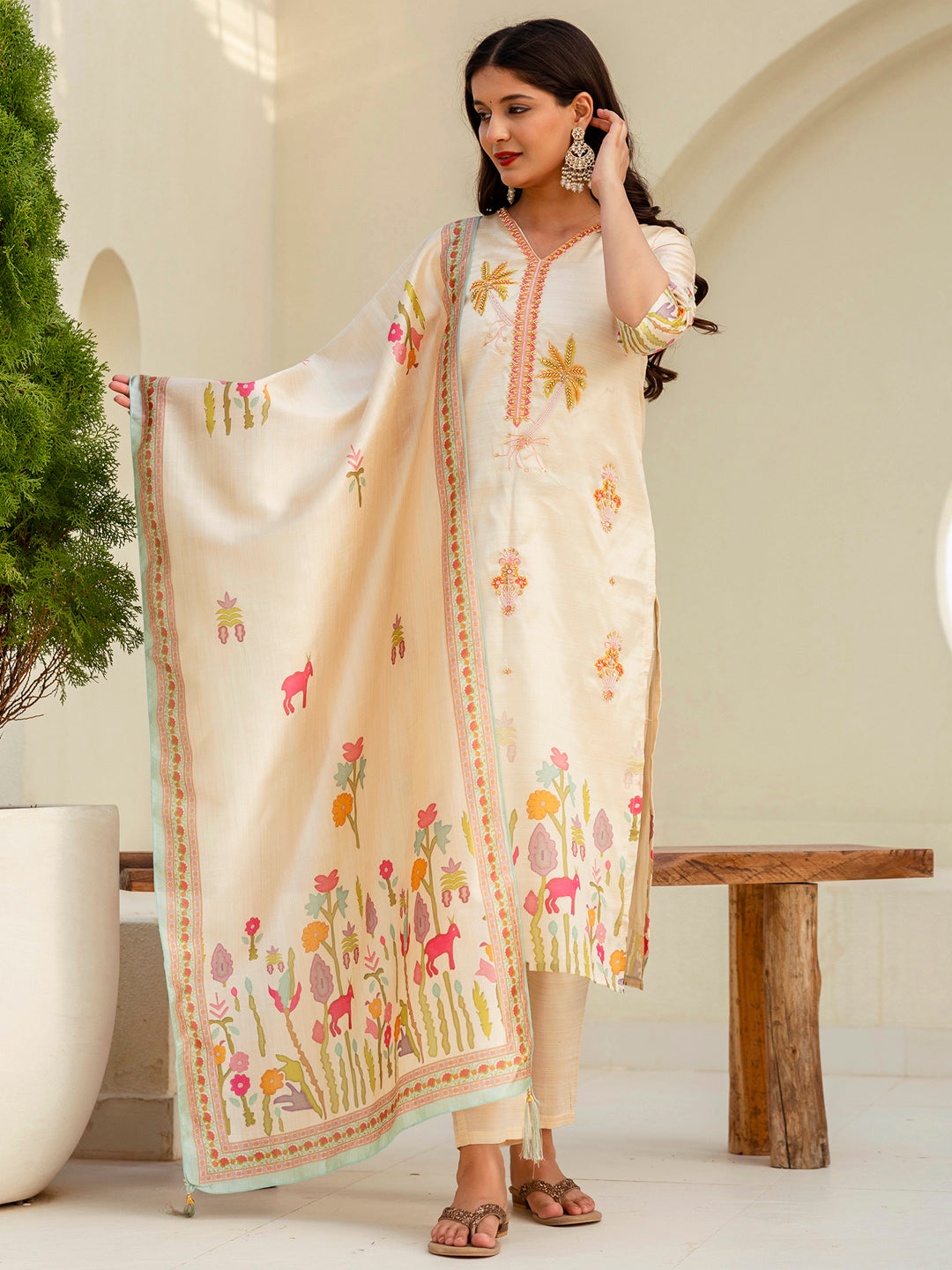 Charvi Cream Floral Print  Silk Women Kurta Sets With Printed Dupatta Suits