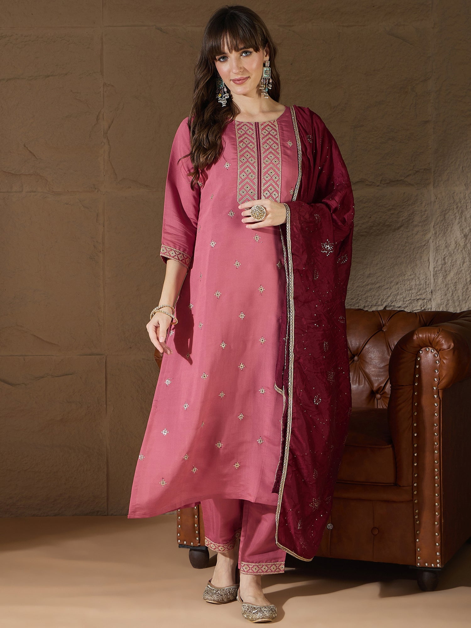 Monalika peach Women Kurta and Pant Sets Silk Blend Fabric