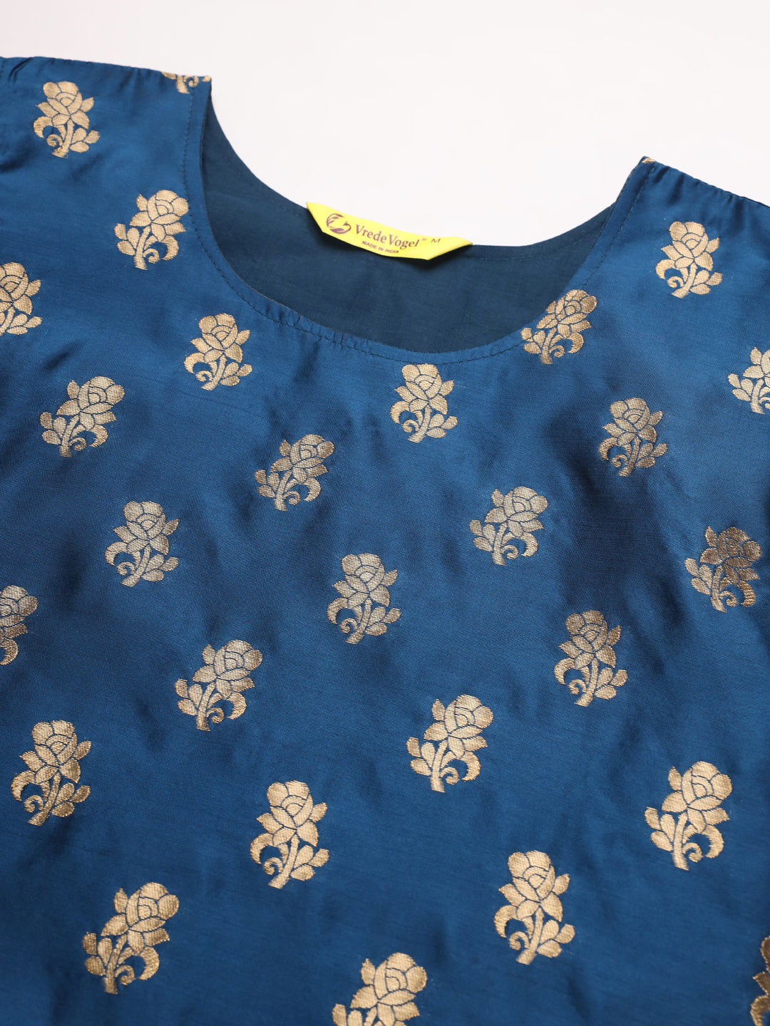 Simran Cotton Silk Jacquard Kurta Pant With Banarasi Silk dupatta