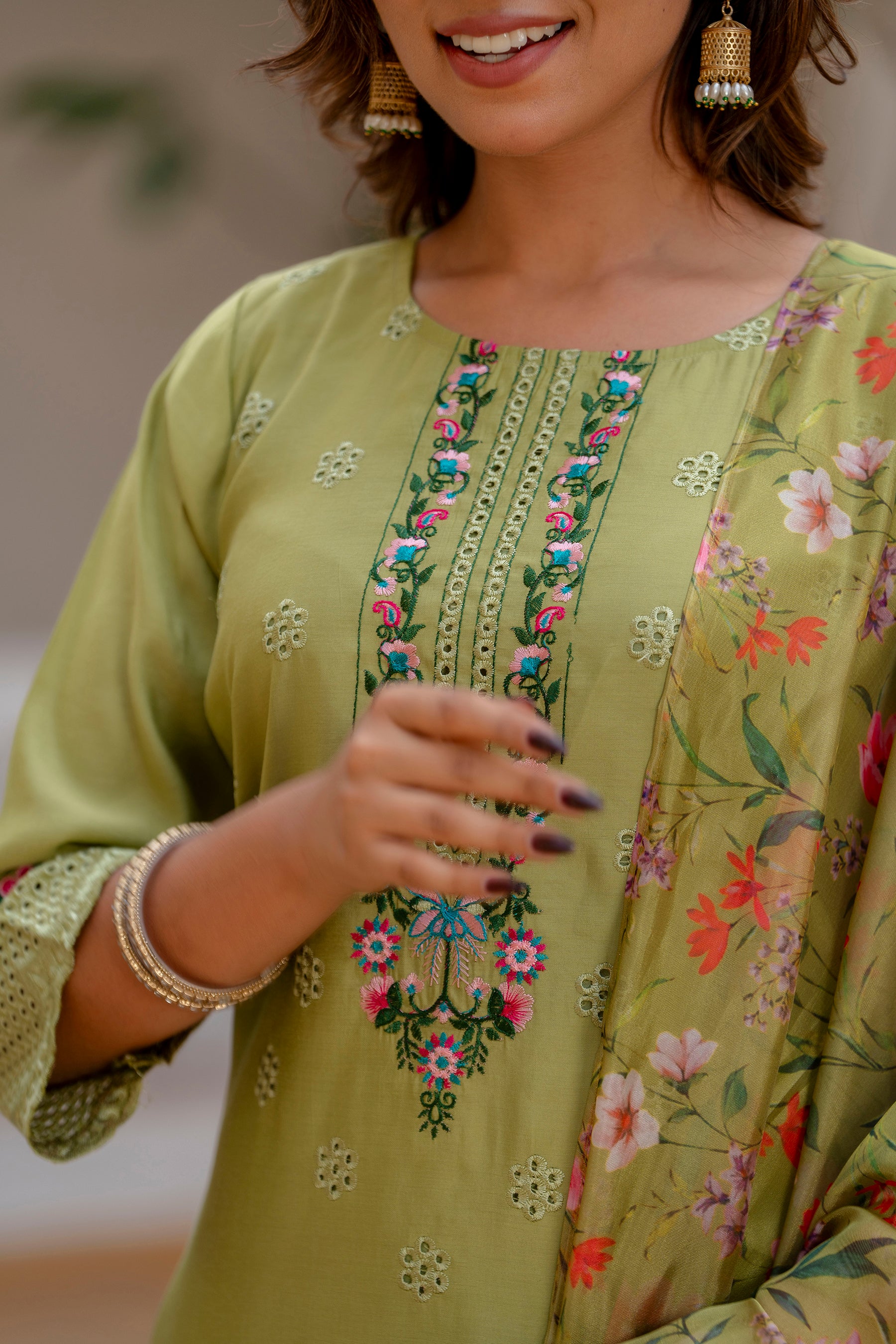 Vidya Women Kurta and Pant Sets Viscose Roman Silk Fabric