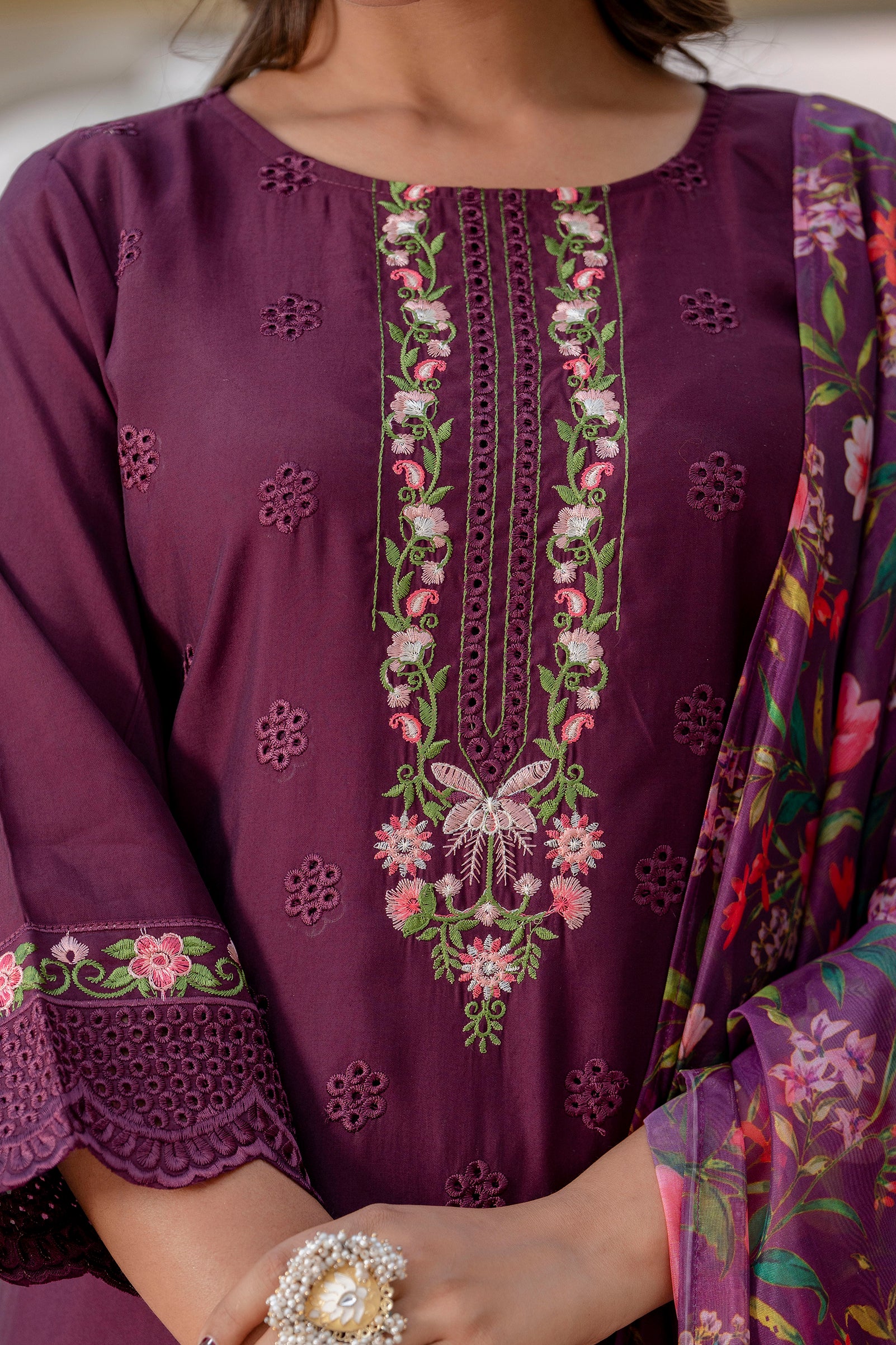 Siddhi Women Kurta and Pant Sets Viscose Roman Silk Fabric