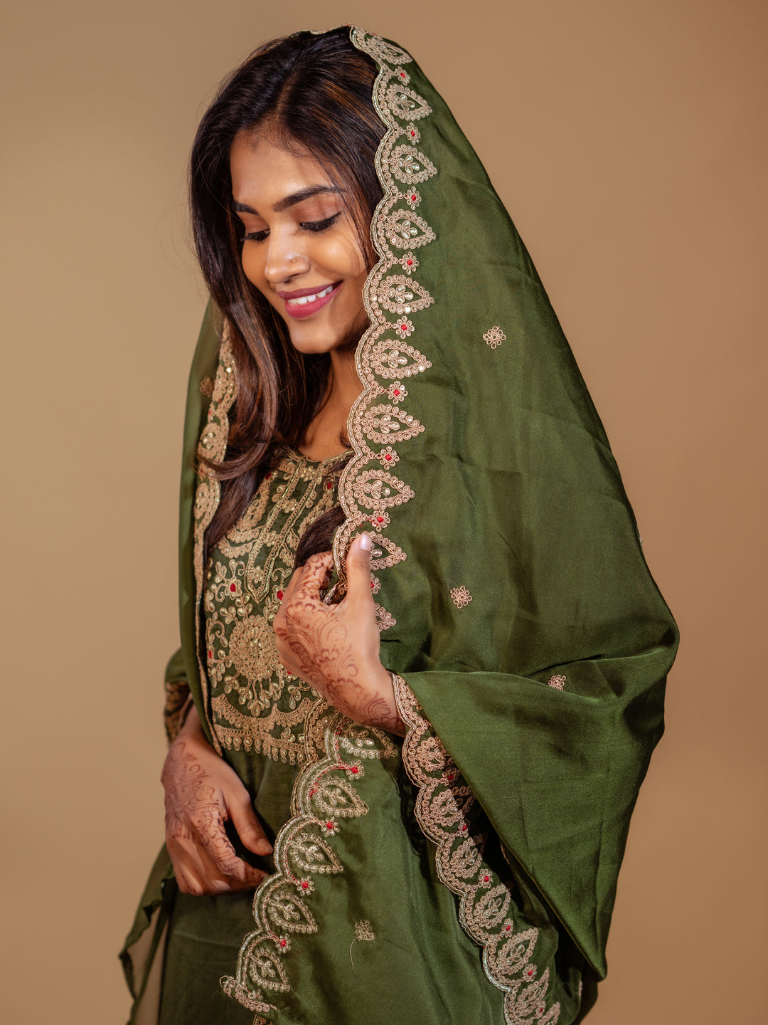 Mantra Embroidered Kurta and Trousers Pant Set Silk Blend Set