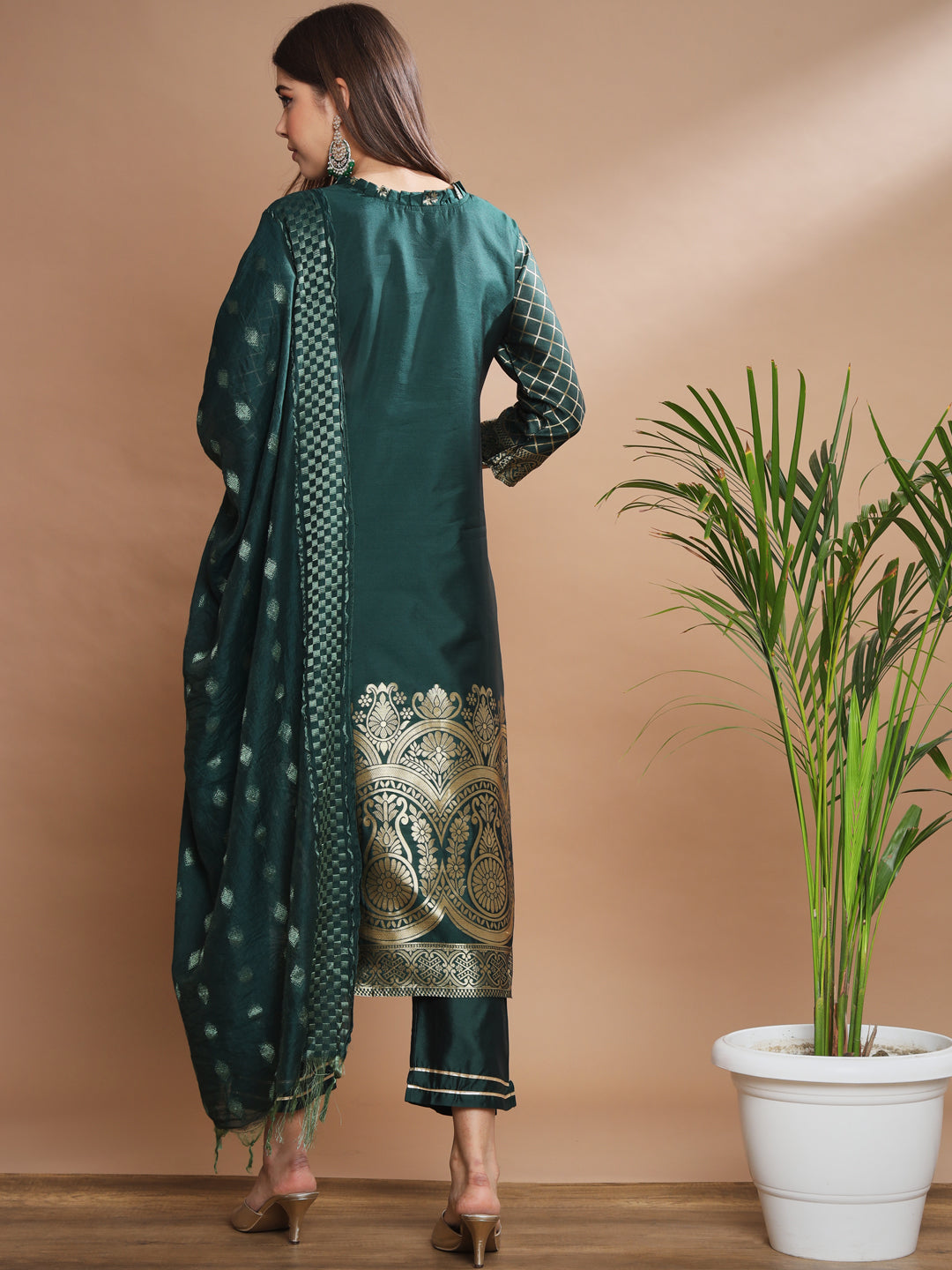 Chandrika Cotton Silk Jacquard Kurta Pant With Banarasi Silk dupatta
