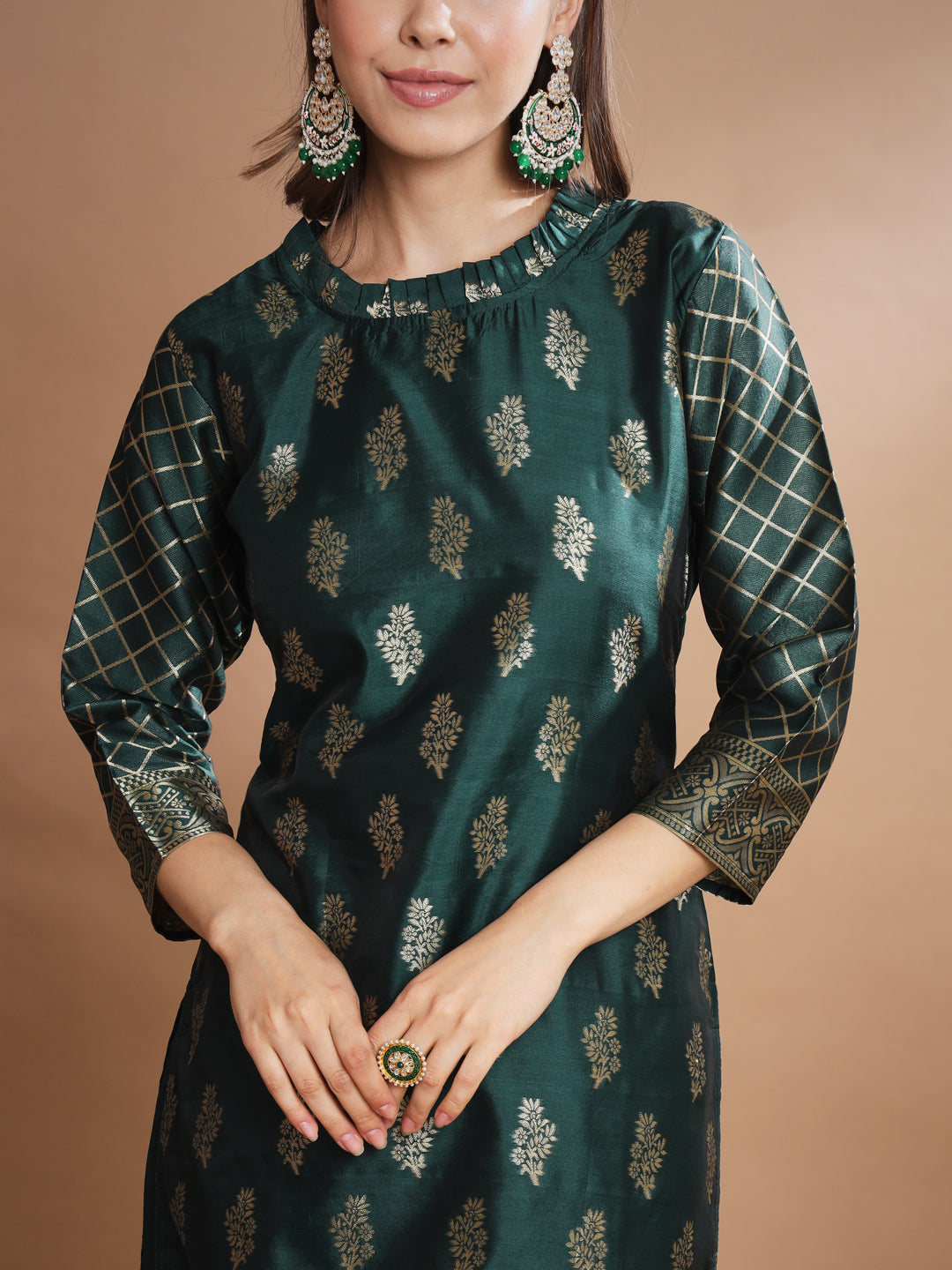 Chandrika Cotton Silk Jacquard Kurta Pant With Banarasi Silk dupatta