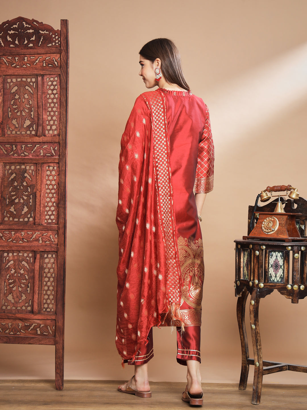 Chandrika Cotton Silk Jacquard Kurta Pant With Banarasi Silk dupatta