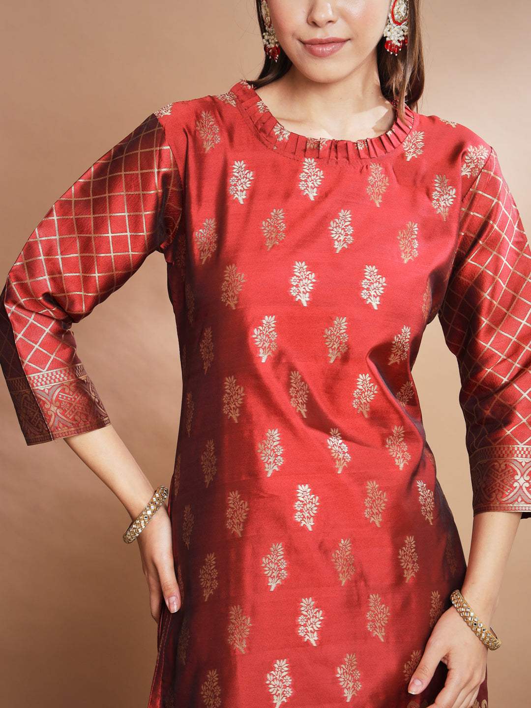 Chandrika Cotton Silk Jacquard Kurta Pant With Banarasi Silk dupatta