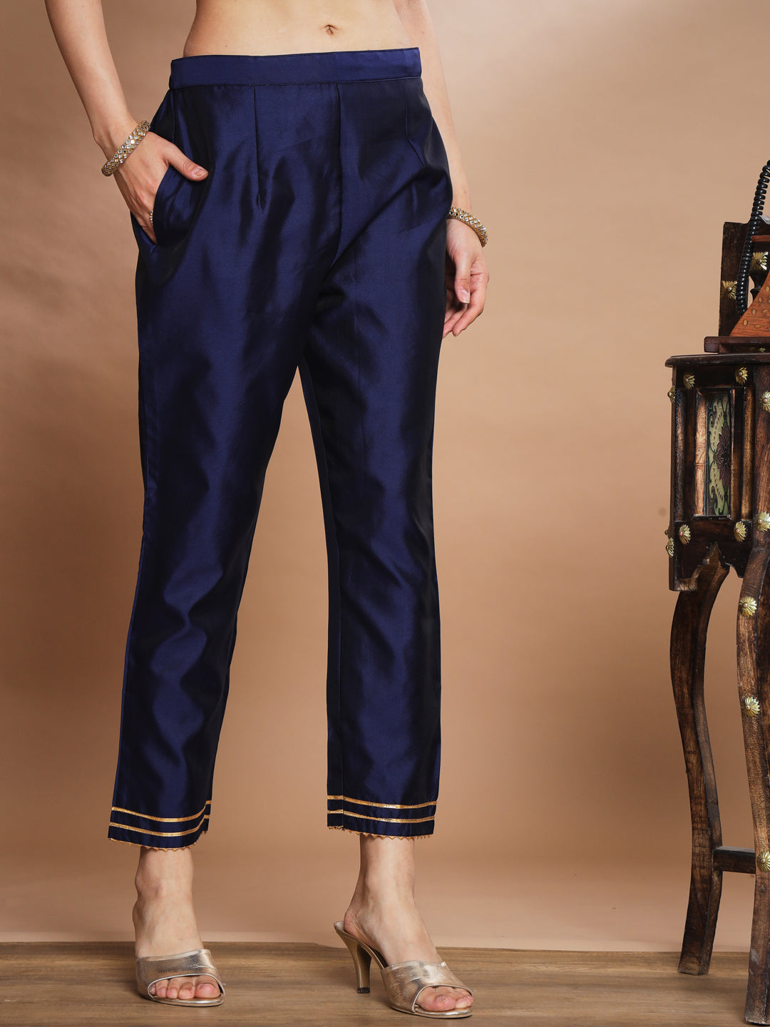 Chandrika Cotton Silk Jacquard Kurta Pant With Banarasi Silk dupatta