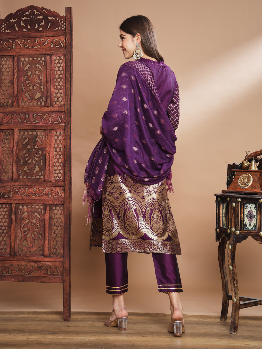 Chandrika Cotton Silk Jacquard Kurta Pant With Banarasi Silk dupatta