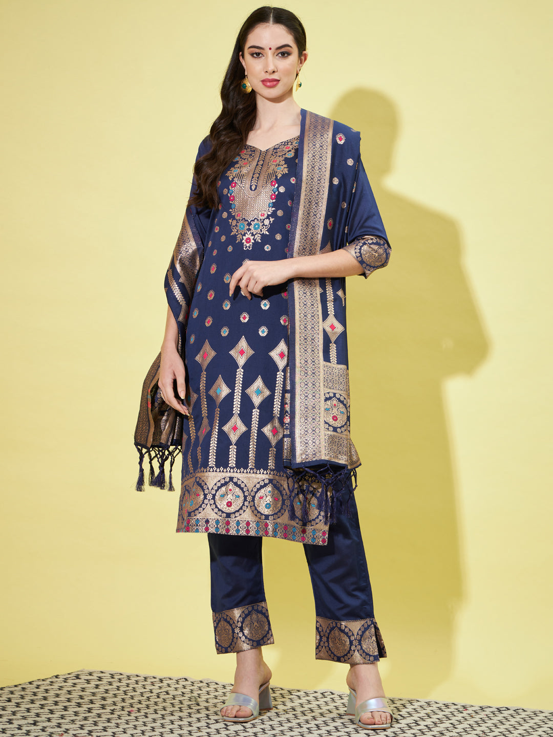 Anjariyaa Cotton Silk Jacquard Kurta Pant With Heavy Banarasi Silk Dupatta