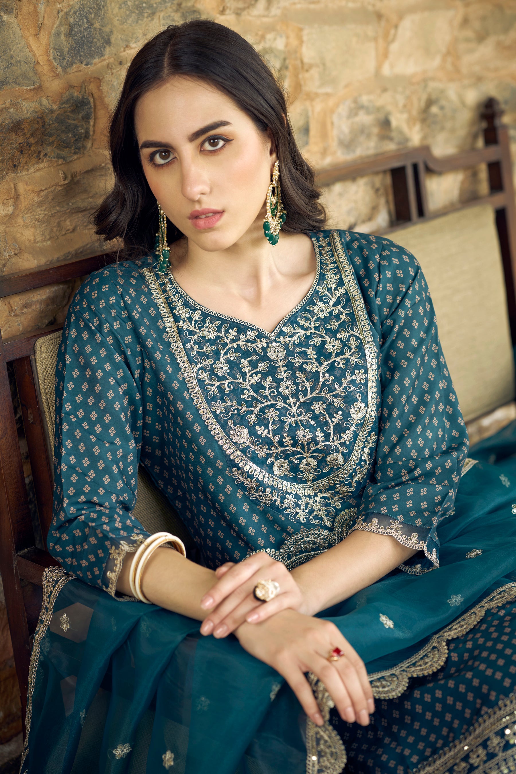 Chaitra Women Kurta and Pant Sets Muslin Print Fabric