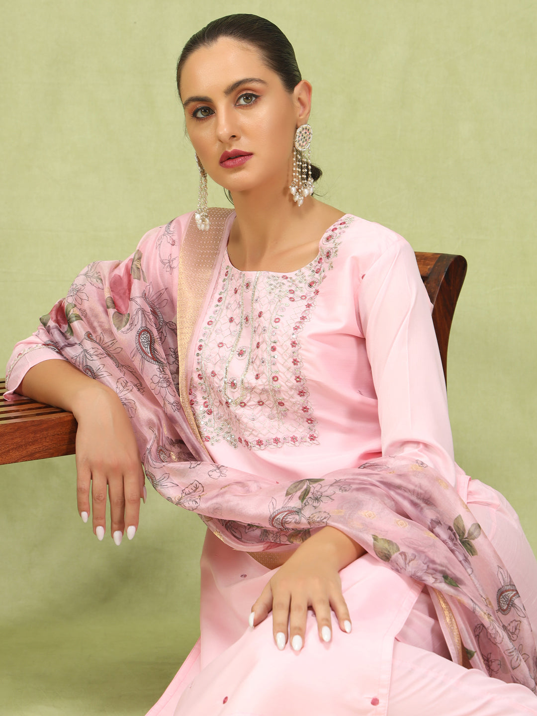 Bhanita  Women Kurta and Trousers Pant Set Silk Blend