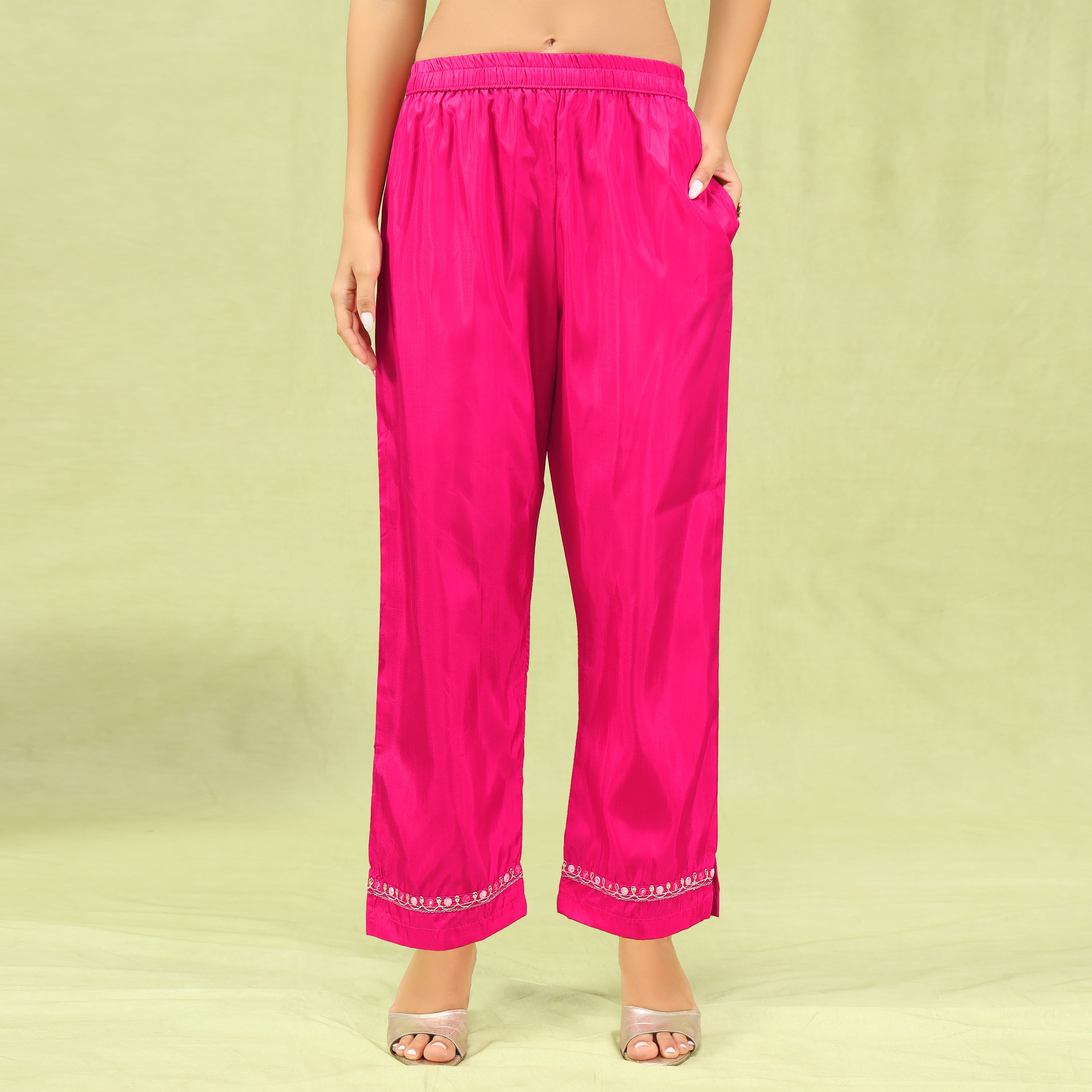 Chhaya Women Kurta and Trousers Pant Set Silk Blend