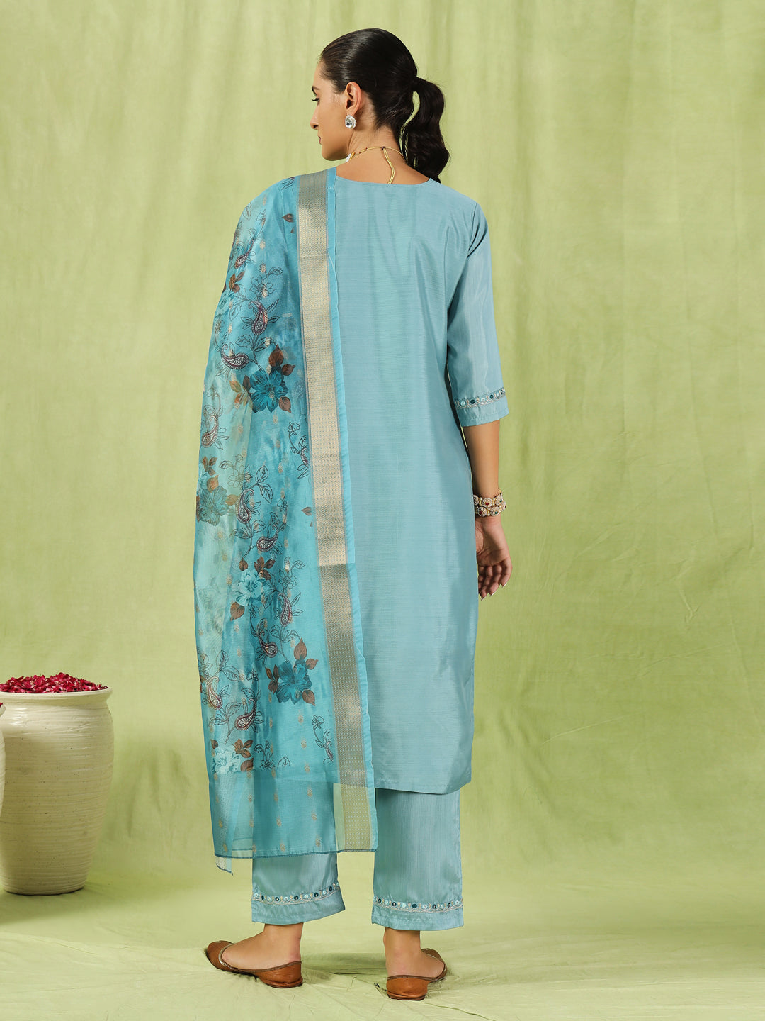 Chitraa  Women Kurta and Trousers Pant Set Silk Blend