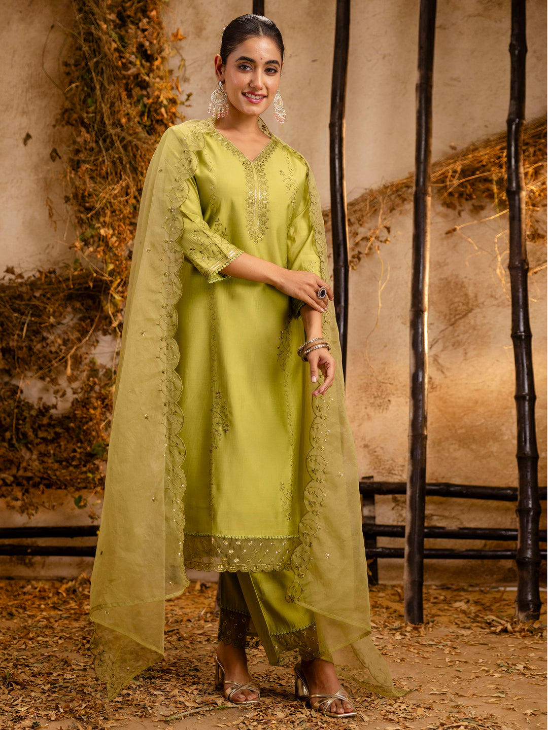 Bhavya Silk Blend Women Embroidered Kurta And Pant Set With Dupatta Kurta Set For Women