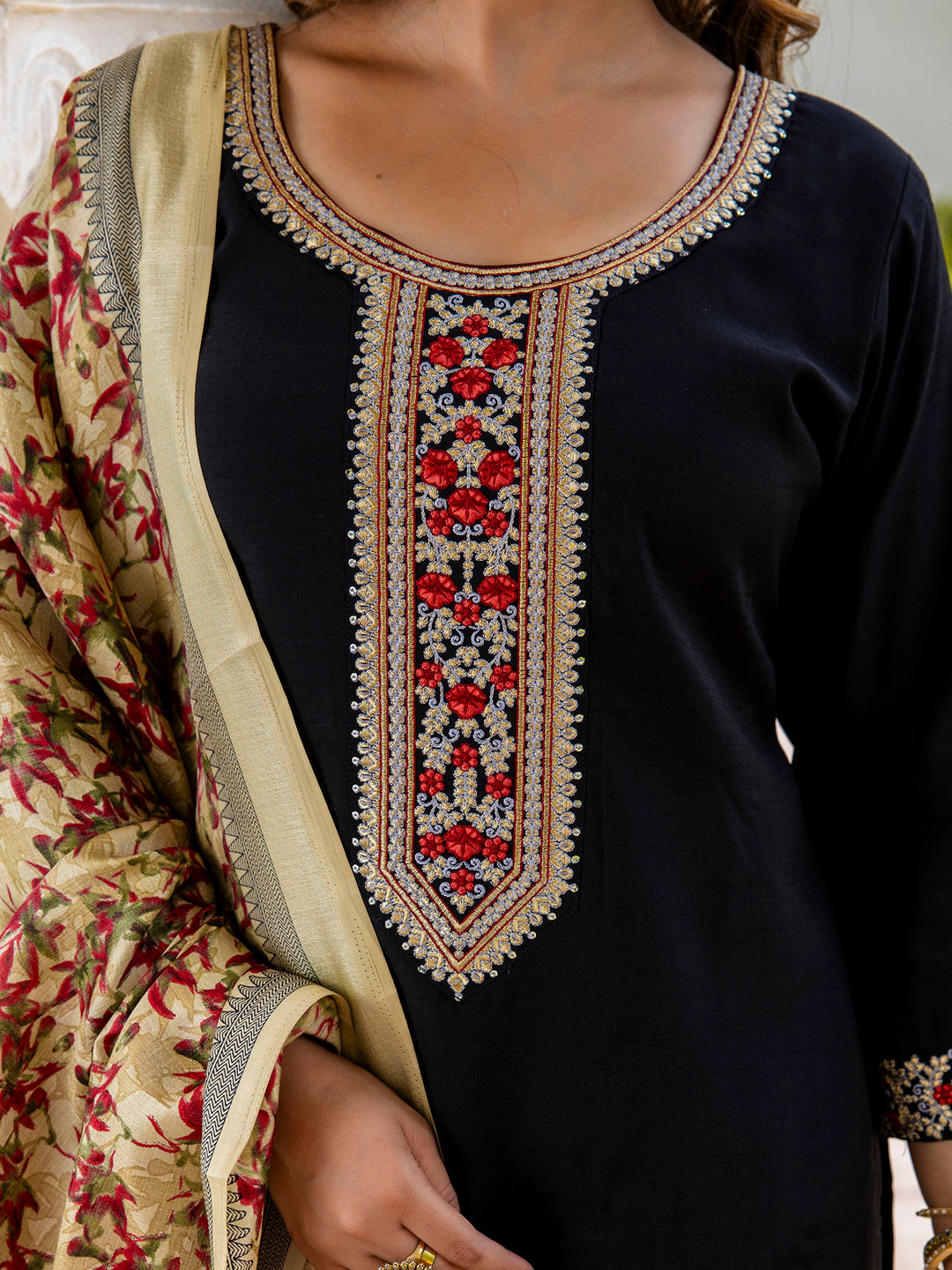 Vanumati Women’s Viscose Roman Silk Embroidery Straight Kurta Pant with Dupatta Set