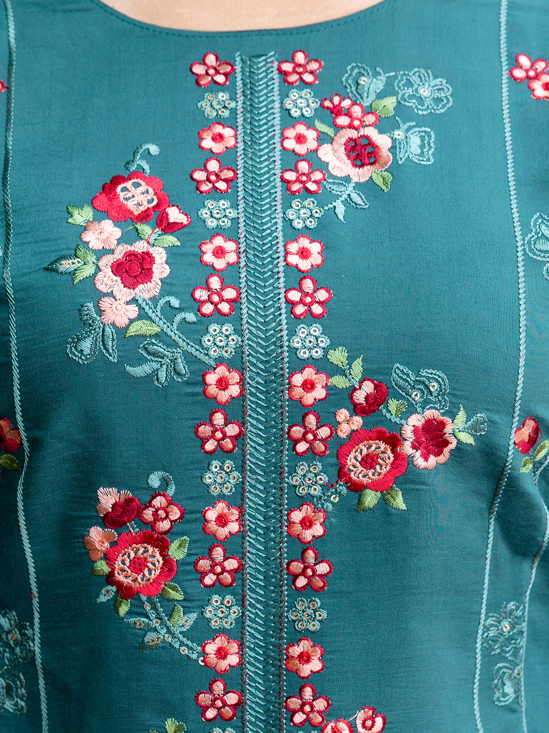 Sumitra Women Silk Blend Kurta Pant Dupatta Set