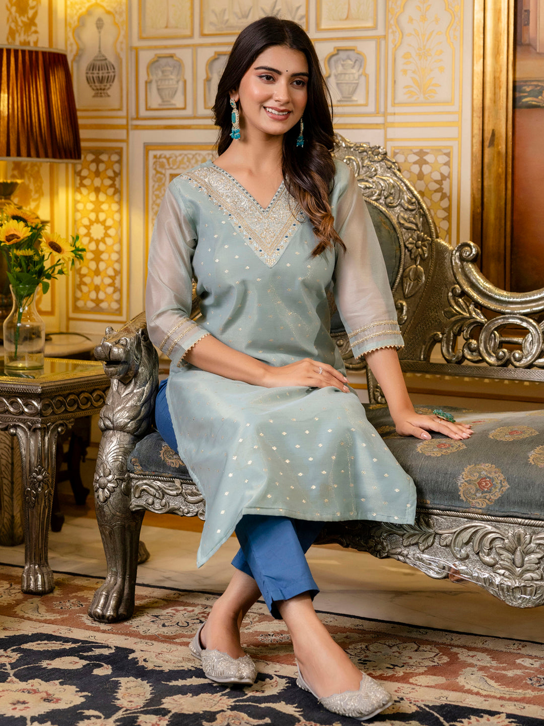 Ruhita  Women Embroidered Silk Blend Straight Kurta