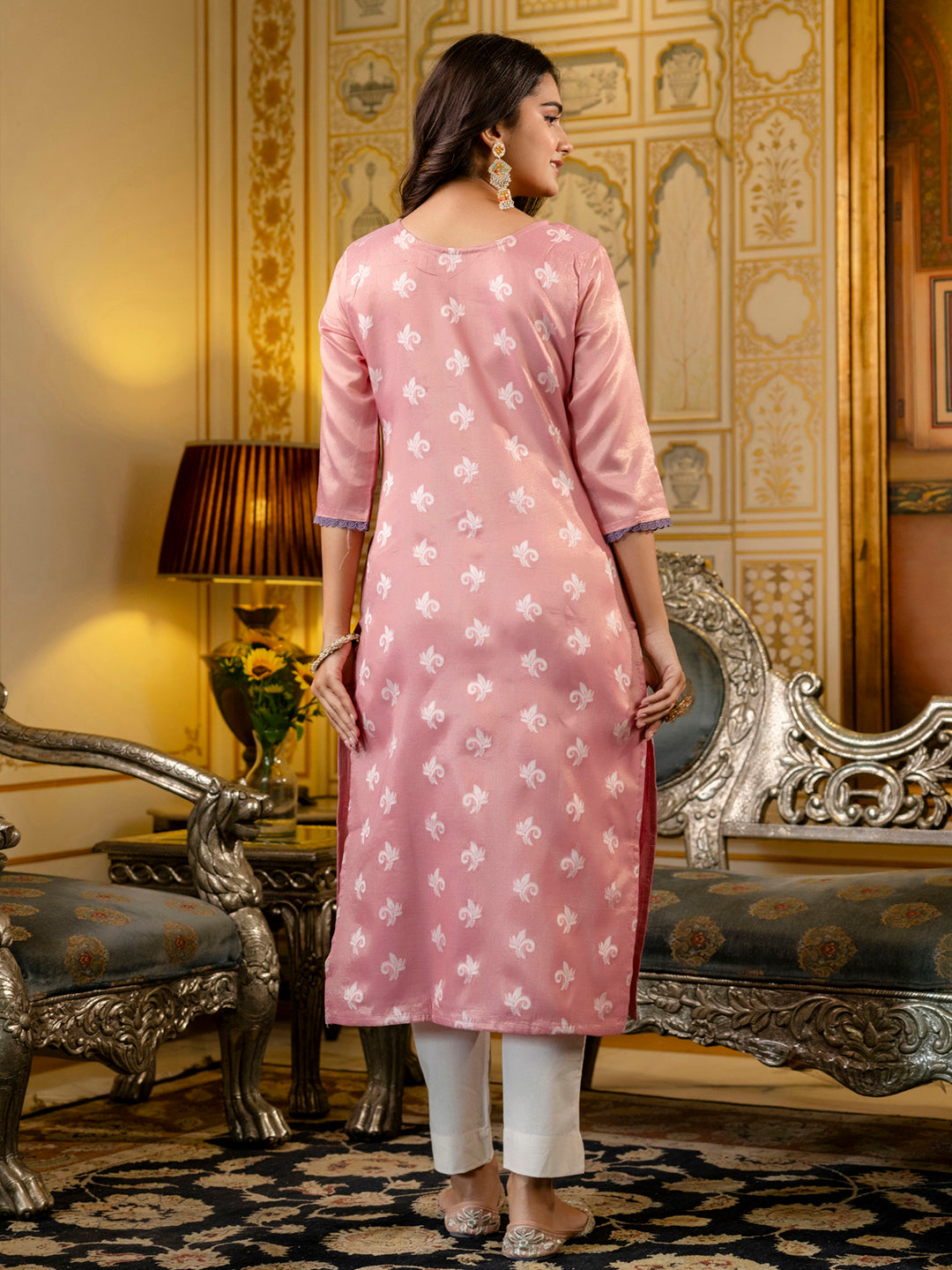 Shailee  Women Embroidered Silk Blend Straight Kurta