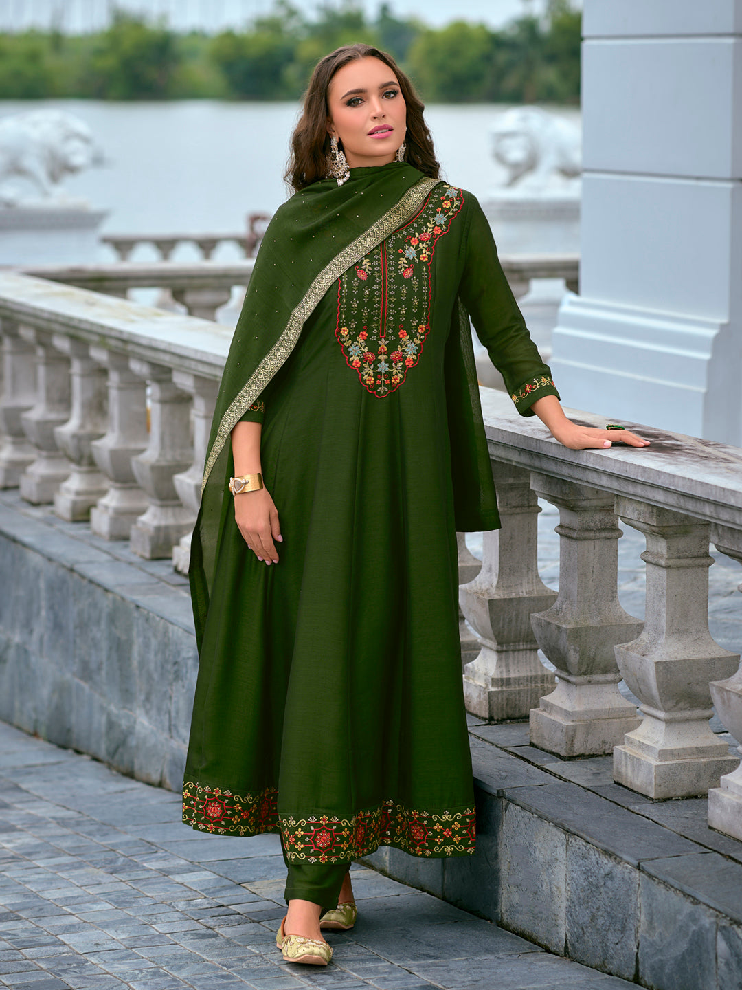 Palavi Women Silk Blend Anarkali Kurta Pant Dupatta Set