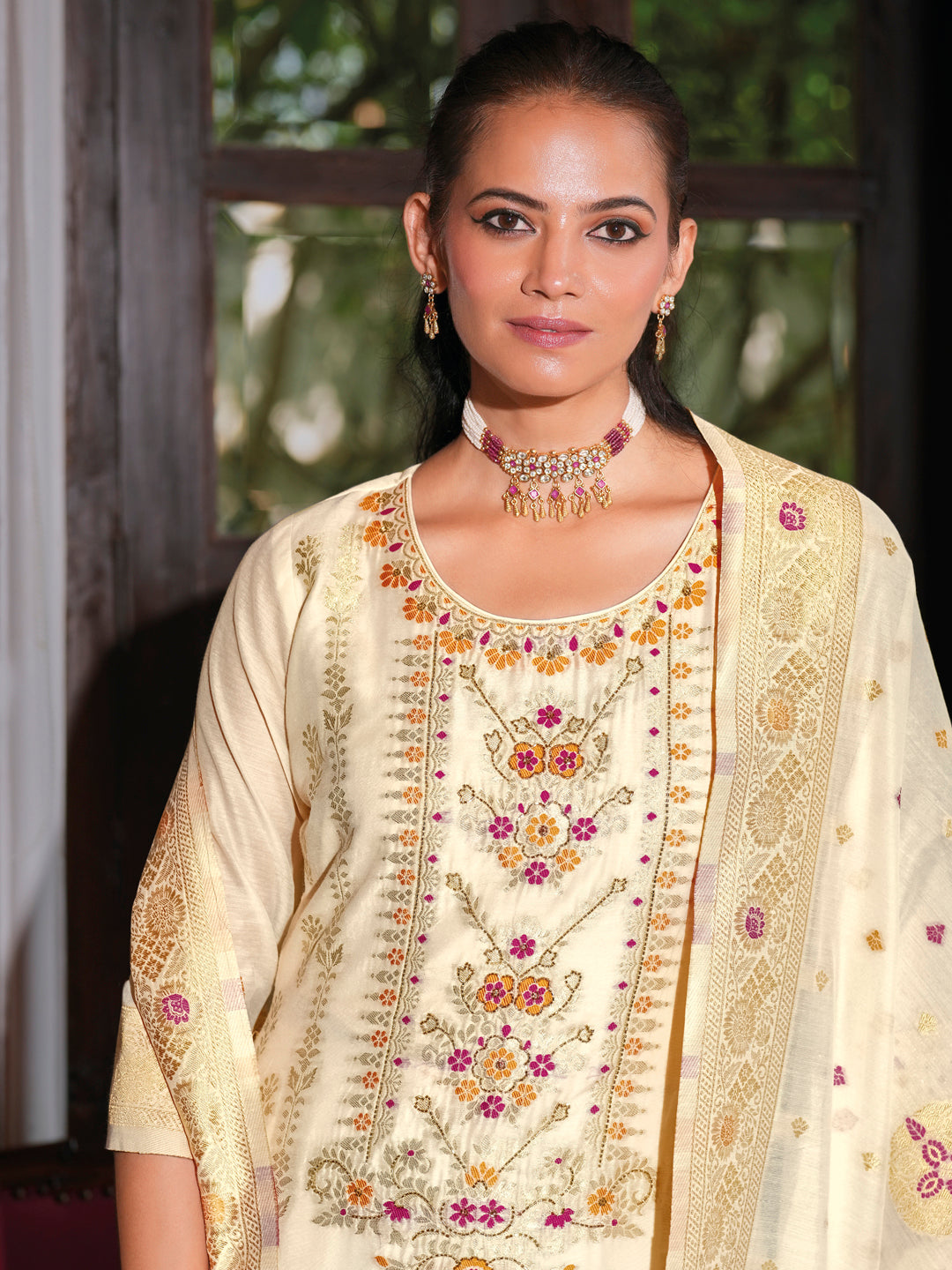 Shalu Women Silk Blend Kurta Pant Dupatta Set