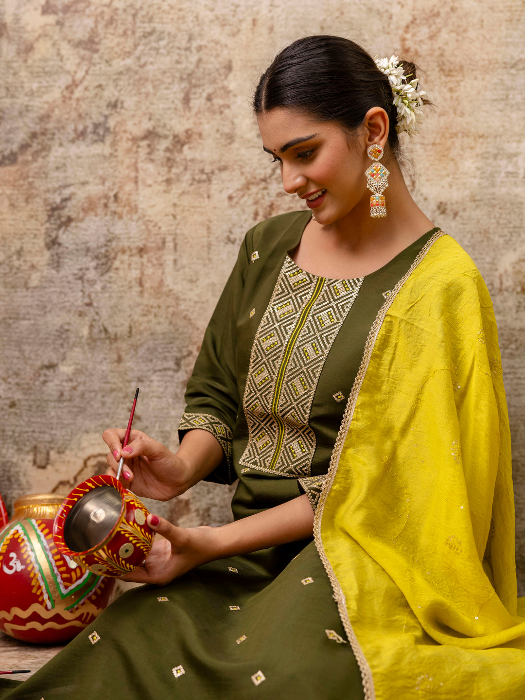 Namrata Women Kurta and Pant Sets Silk Blend Fabric