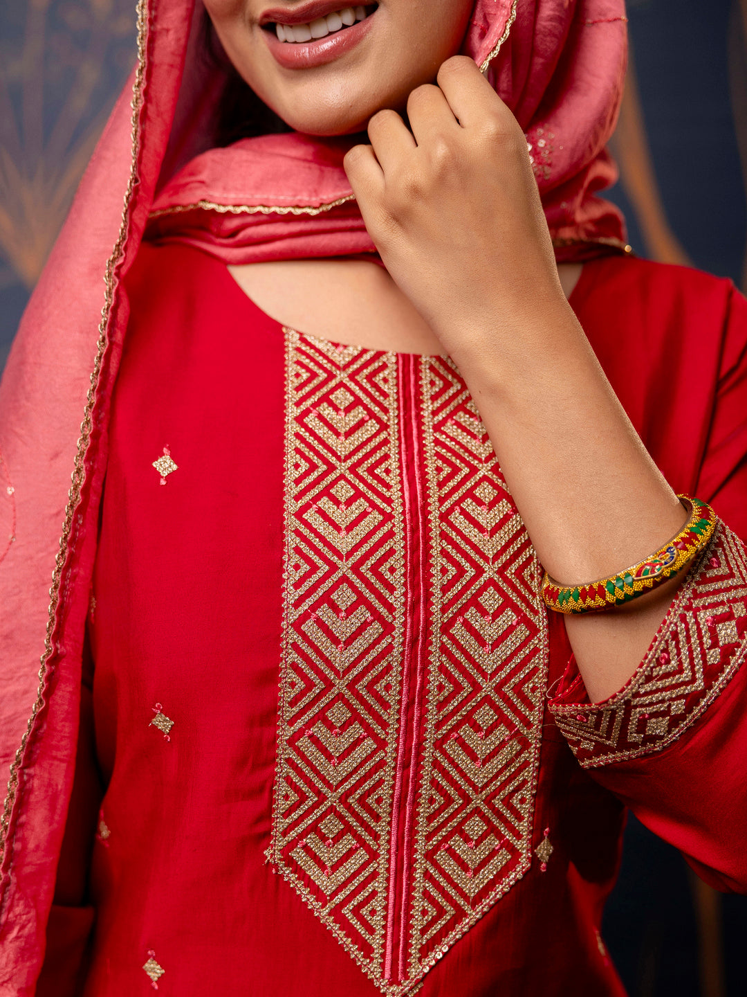 Parimala Women Kurta and Pant Sets Silk Blend Fabric