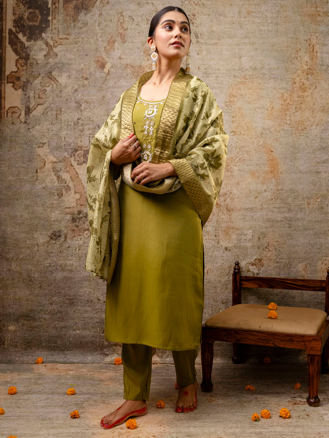 Divrati Women Kurta and Pant Sets Simar Silk fabric
