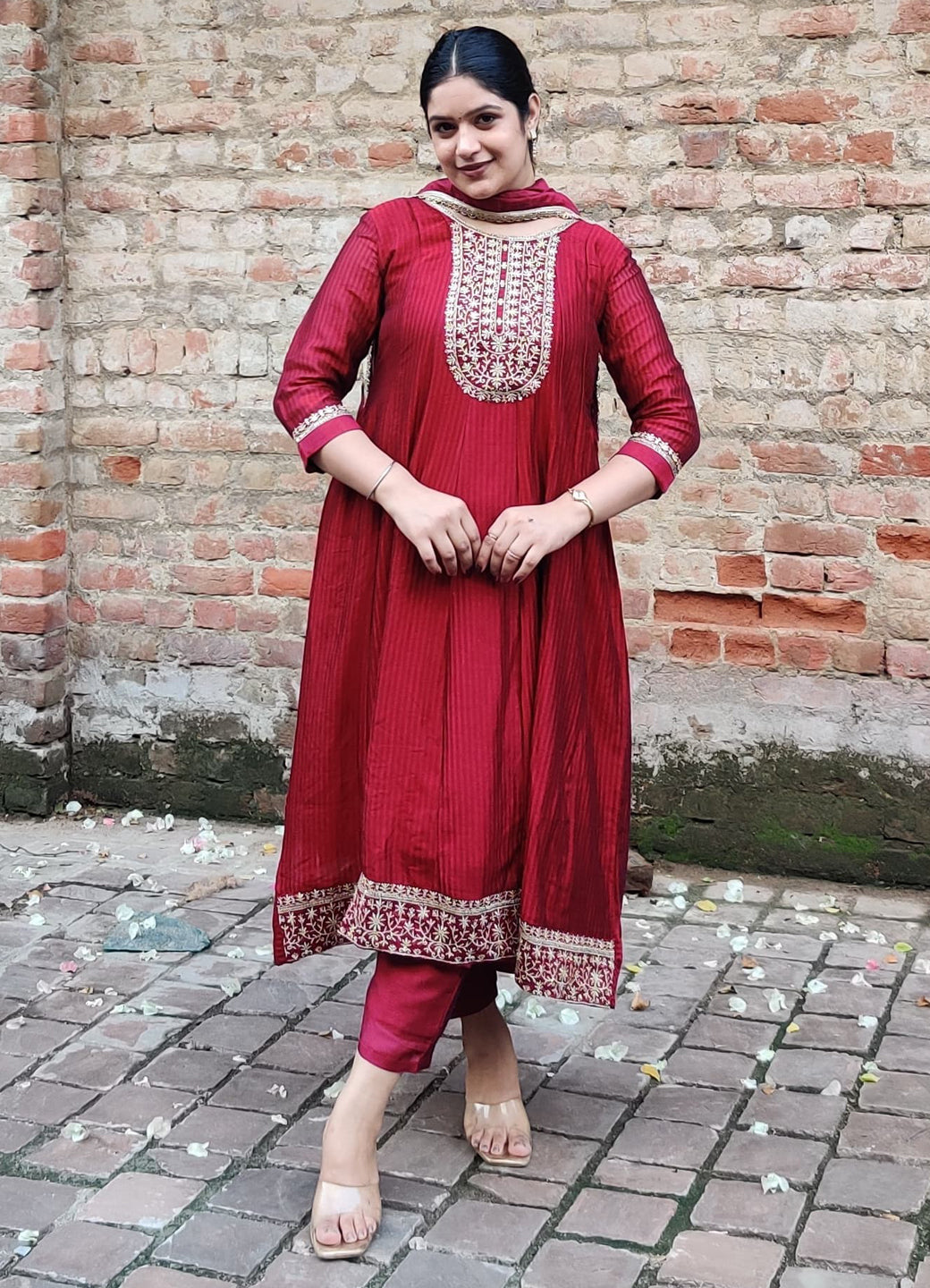 Sutraa Maroon Embroidered Silk Blend Anarkali Kurta Pant With Dupatta Set