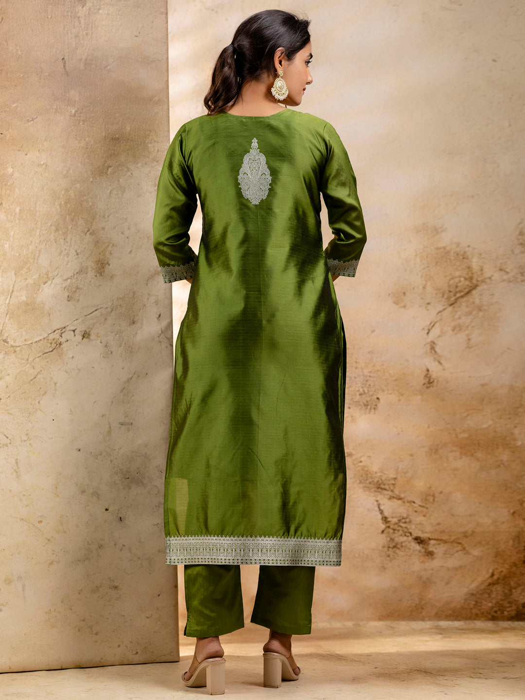 Dravika Women's Embroidered Cotton Blend Kurta Pant Sets with Dupatta