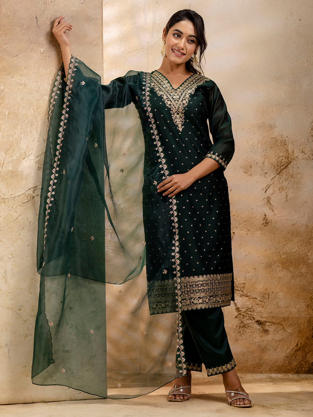 Arina Women Kurta and Pant Sets Chanderi Silk Blend