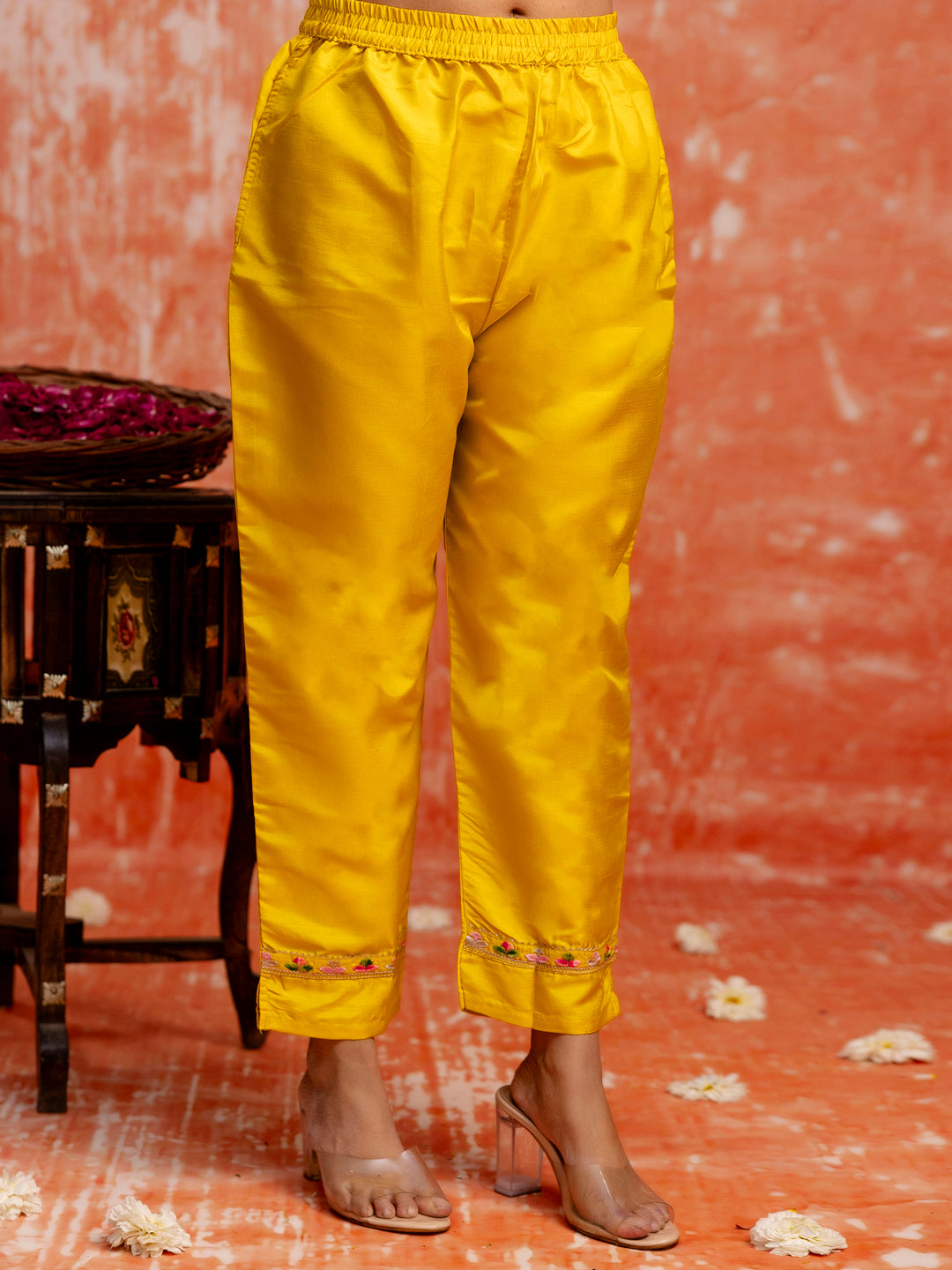 Naivedya Women Silk Blend Kurta Pant Dupatta Set