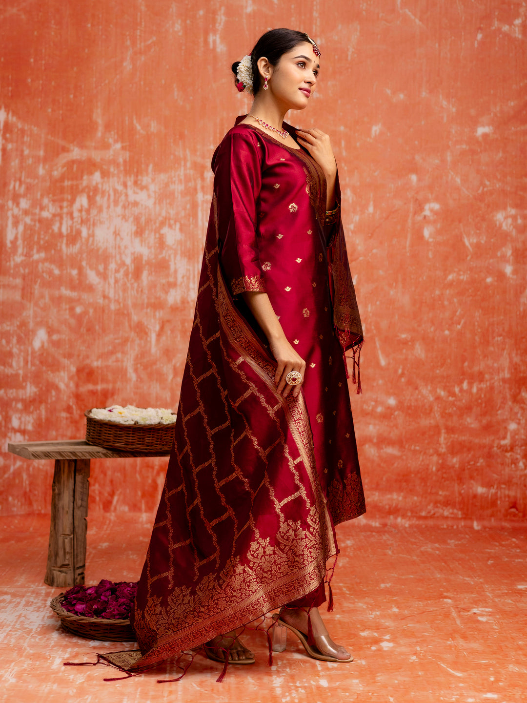 Prabha Women Silk Blend Kurta Pant Dupatta Set