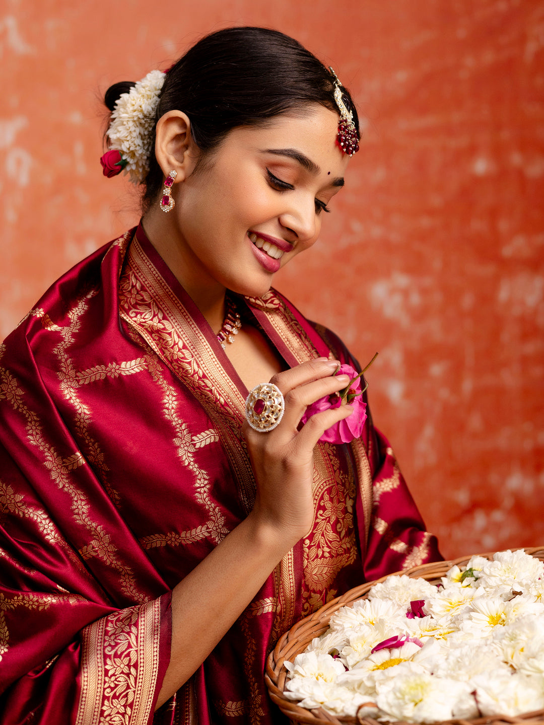 Prabha Women Silk Blend Kurta Pant Dupatta Set