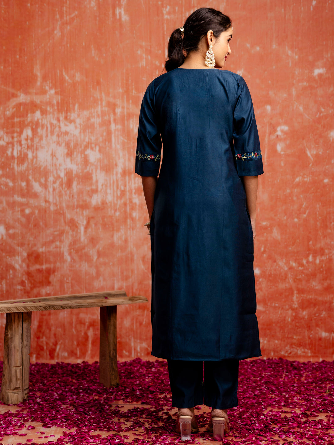 Disha Viscose Rayon Embroidered Kurta Pant Set with Organza Dupatta Modern and Traditional Blend Ethnic Wear Set