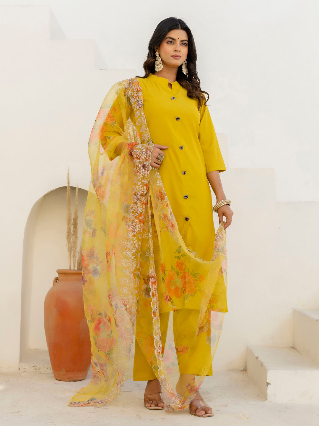 Aarushi Women Kurta and Pant Sets With Dupatta shimmer Silk fabric