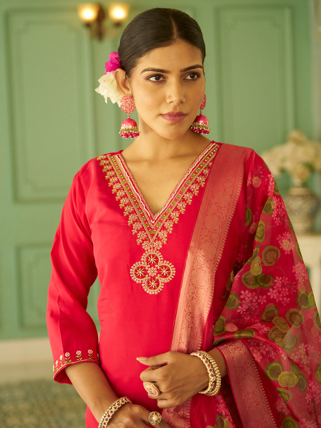 Aaravi  Beads Embroidered Pink Women Kurta Sets With Dupatta Straight Suits