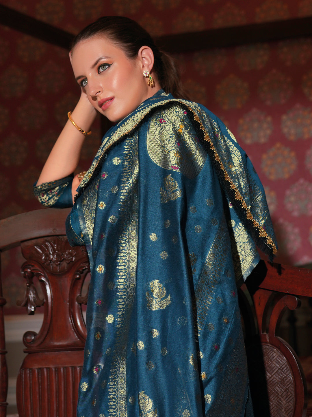 Shefali Women Silk Blend Kurta Pant Dupatta Set