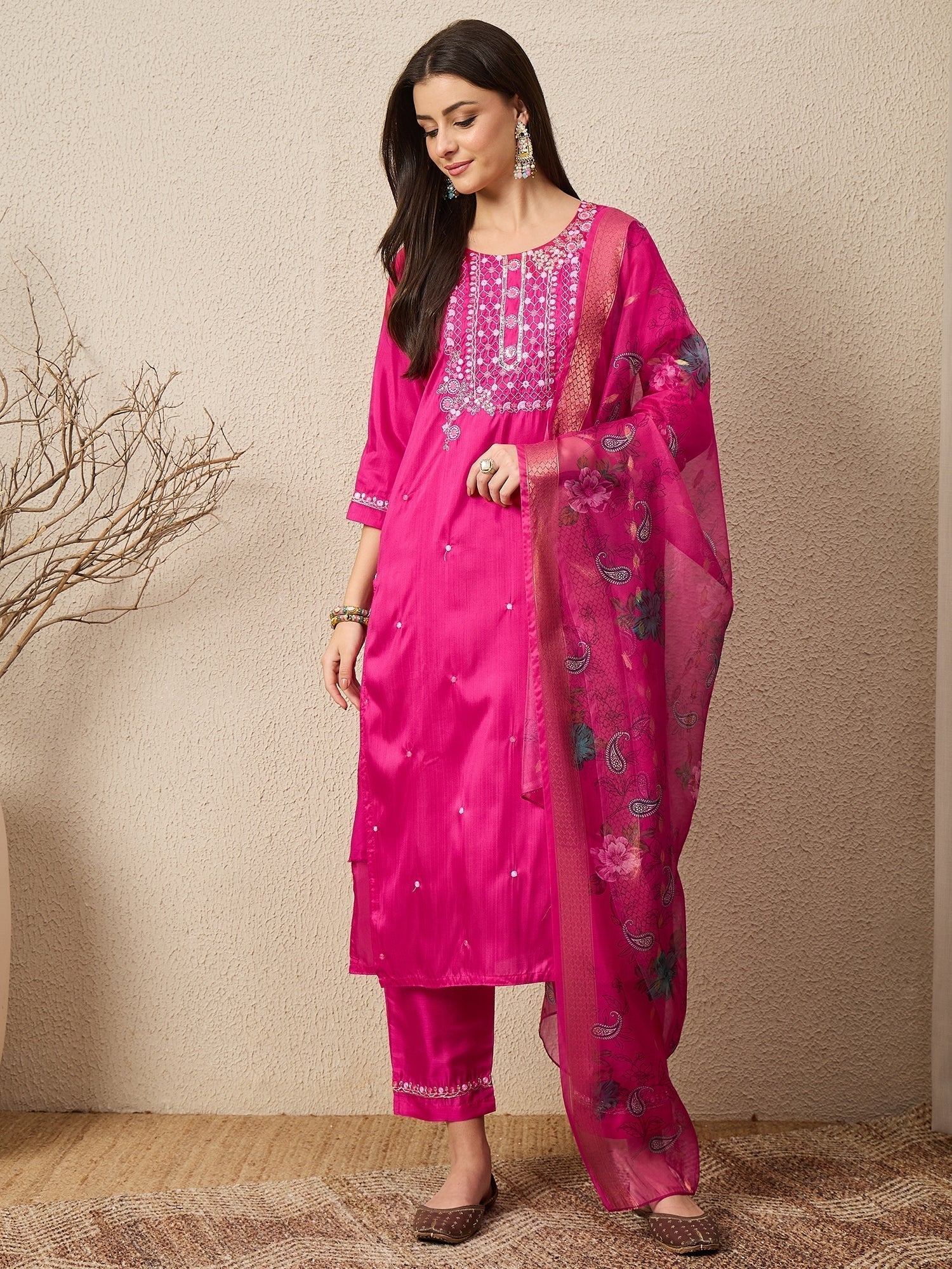 Raksha Bandhan 2025: Celebrate with Timeless Elegance in VredeVogel's Finest Ethnic Wear