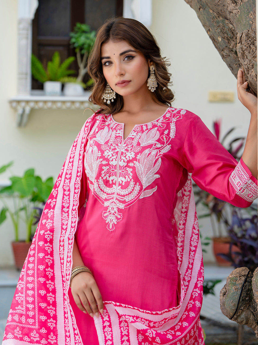 How to Style Ethnic Wear for Summer Weddings in India β VredeVogelStore