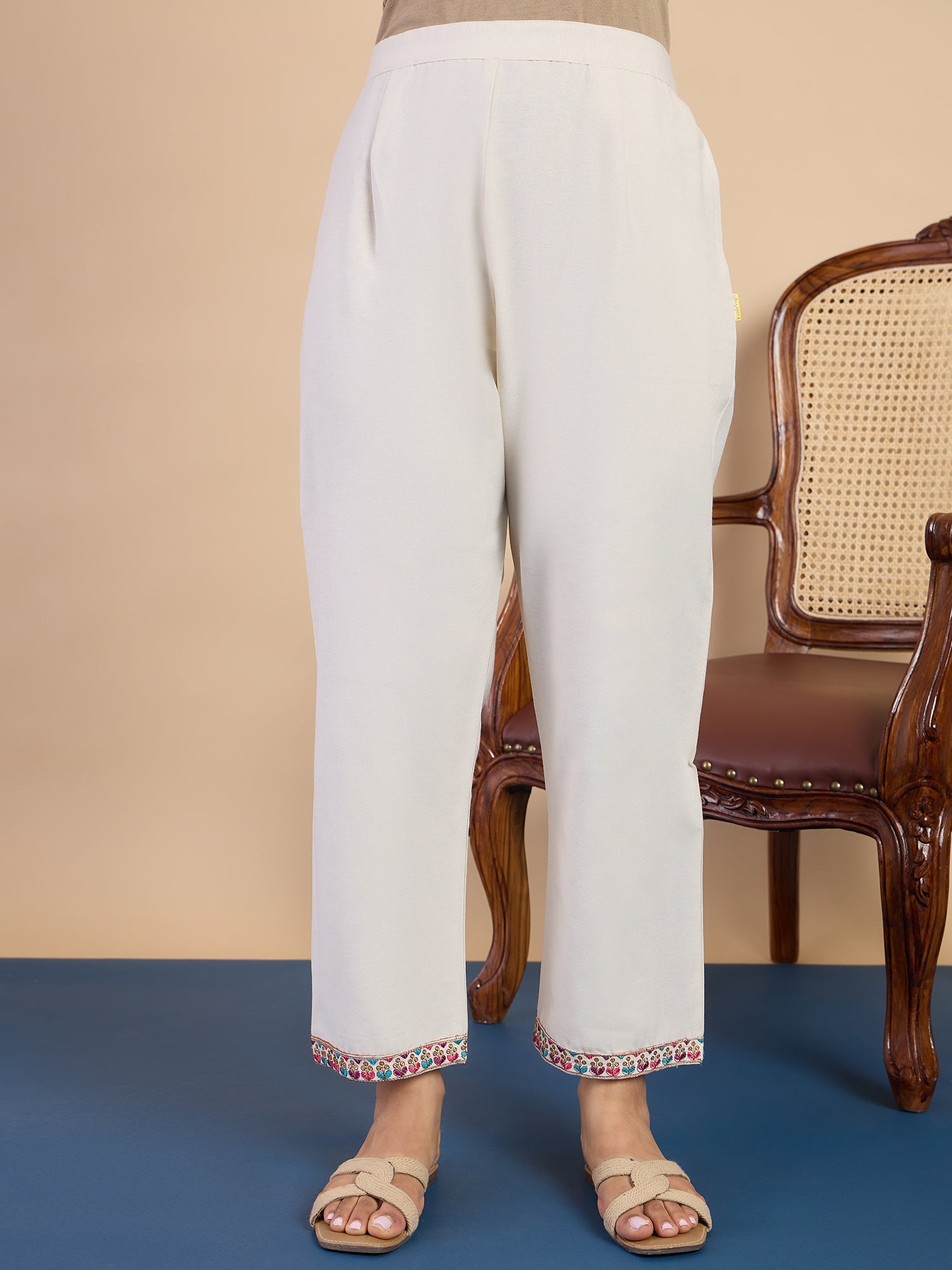 Inaya Off-white Women's Designer Kurta Pant Set Premium Pattern