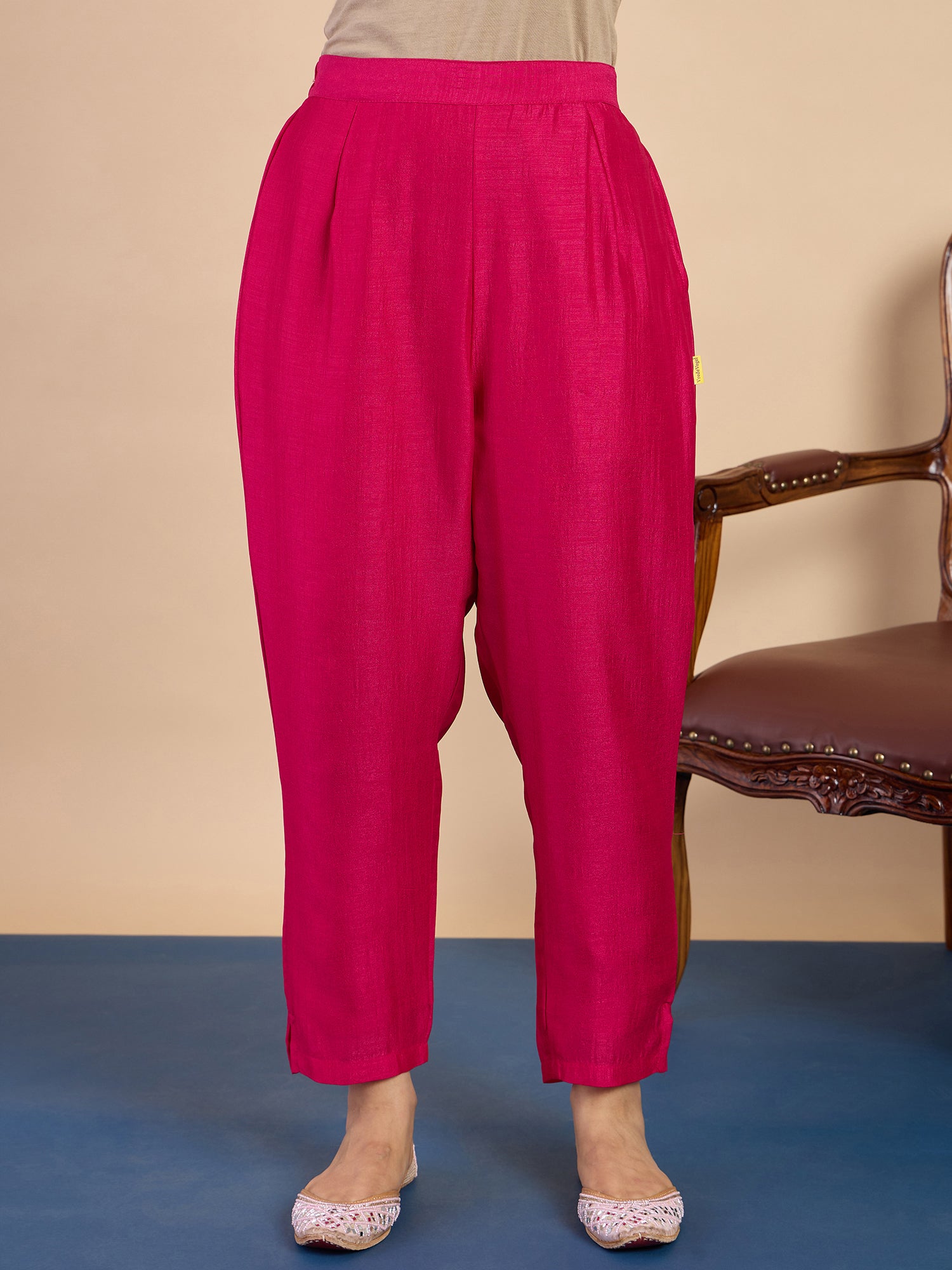 Aarohi Rani Fancy Embroidered Kurta Pant Set
