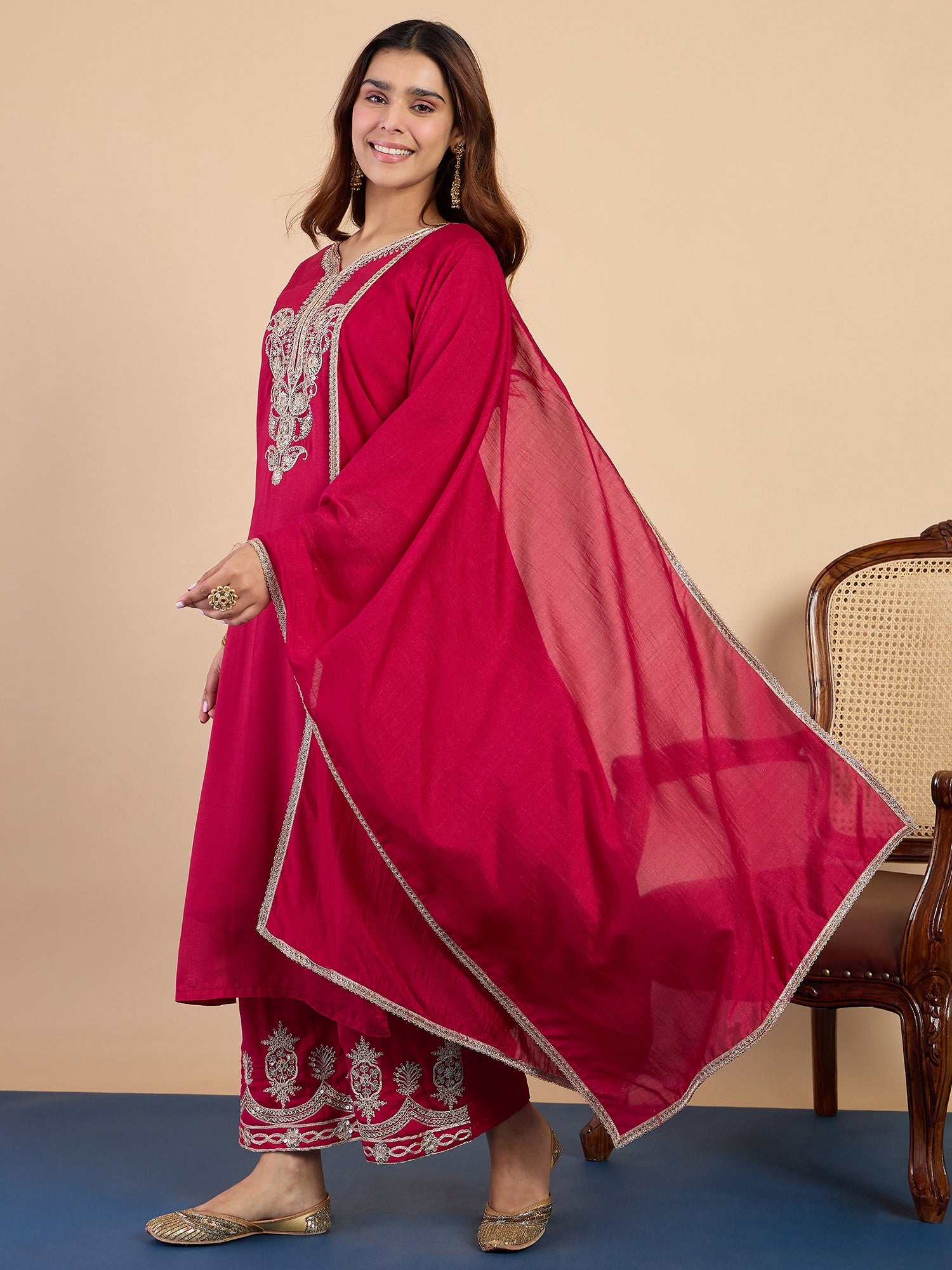Noyonika Women's Rani Festive Kurta Set with Gota Trim Dupatta