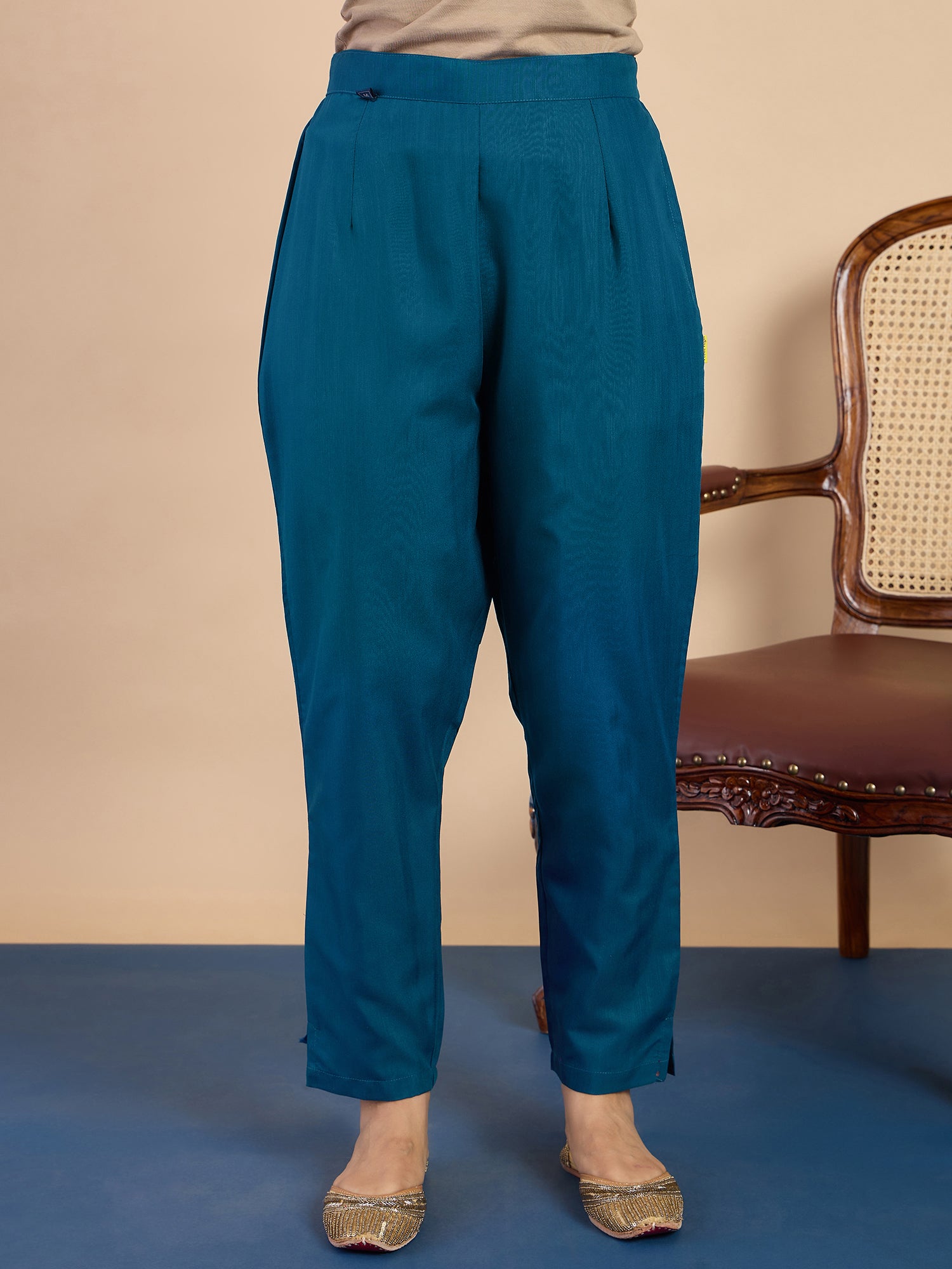 Zoya Women's Teal Festive Embroidered Yoke Straight Kurta Pant Set